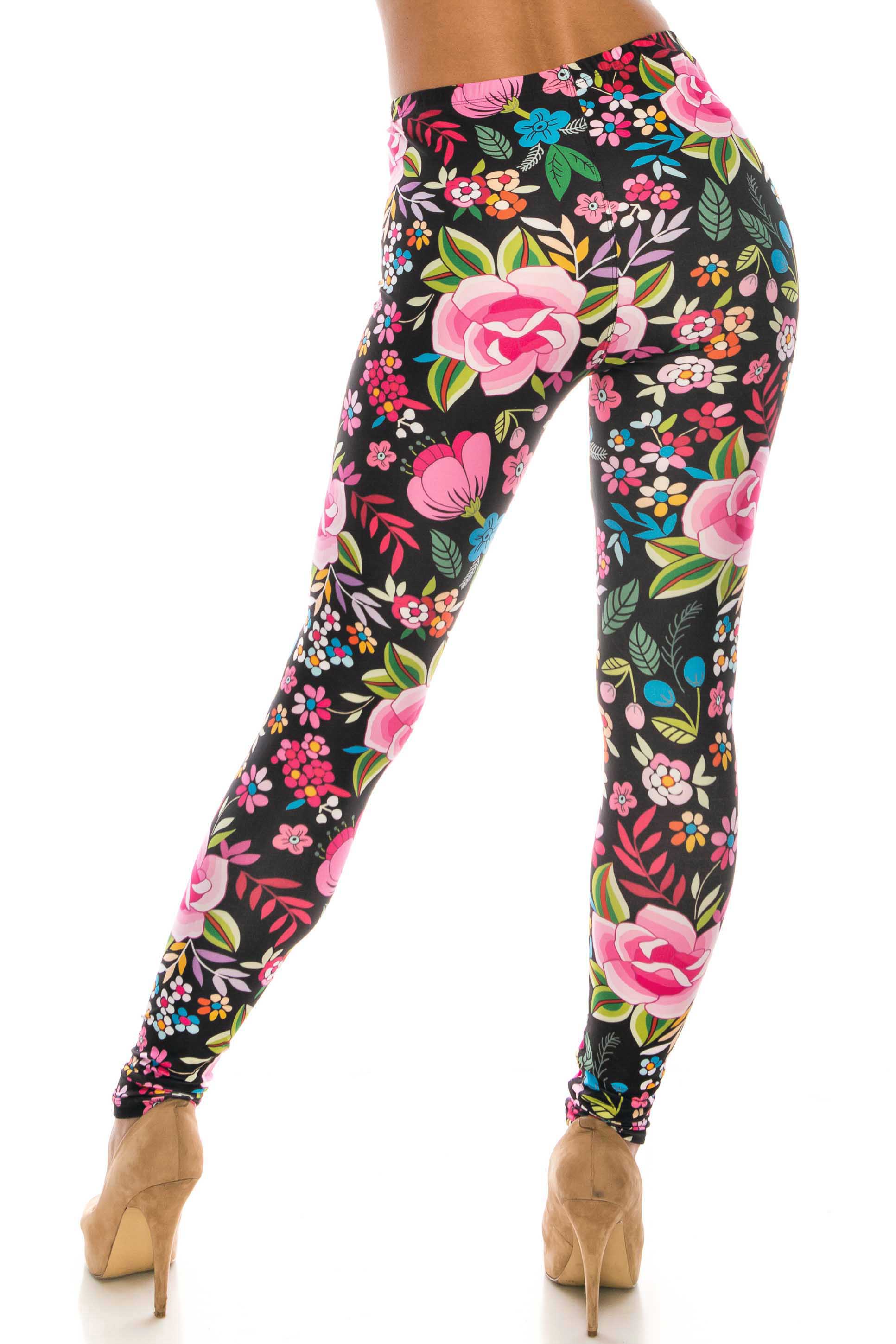 Creamy Soft Floral Oasis Extra Plus Size Leggings - 3X-5X - USA Fashion (XPlus One Size,Multi Color Bold)