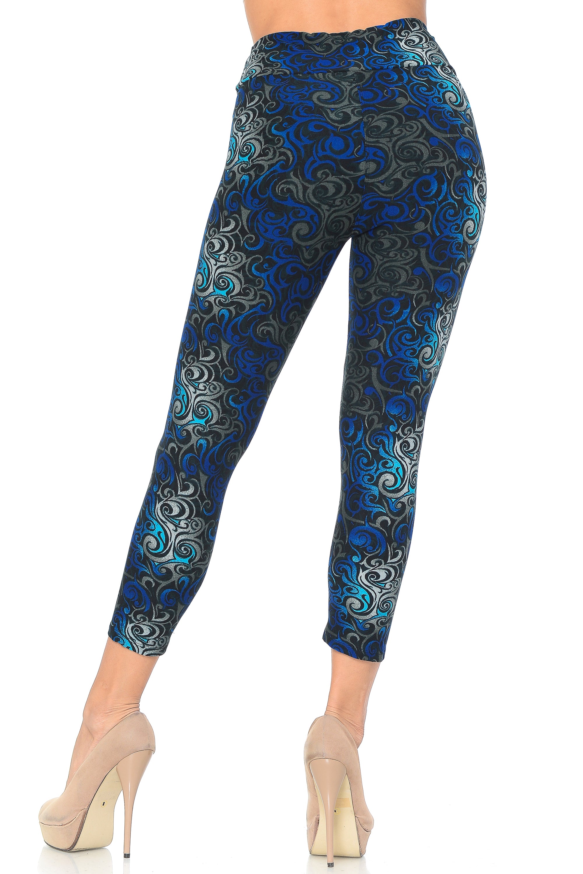 Buttery Smooth Tangled Swirl High Waisted Capri | EEVEE