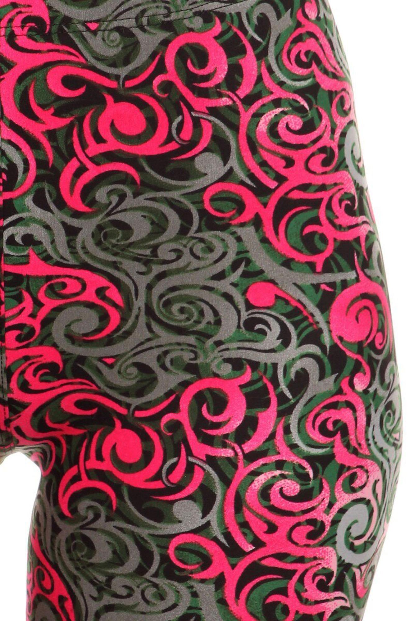Buttery Smooth Tangled Swirl High Waisted Capri | EEVEE