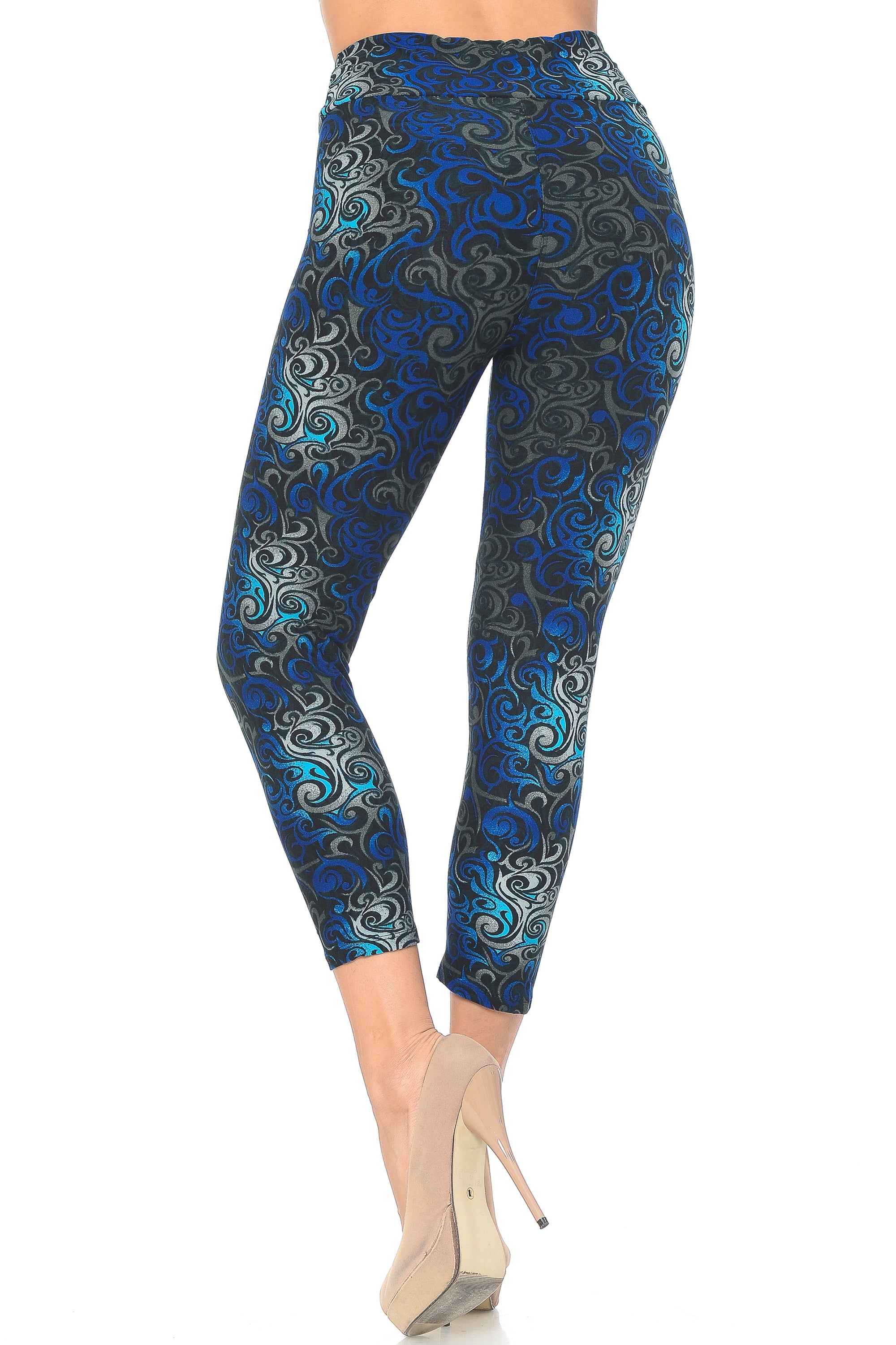 Buttery Smooth Tangled Swirl High Waisted Capri | EEVEE