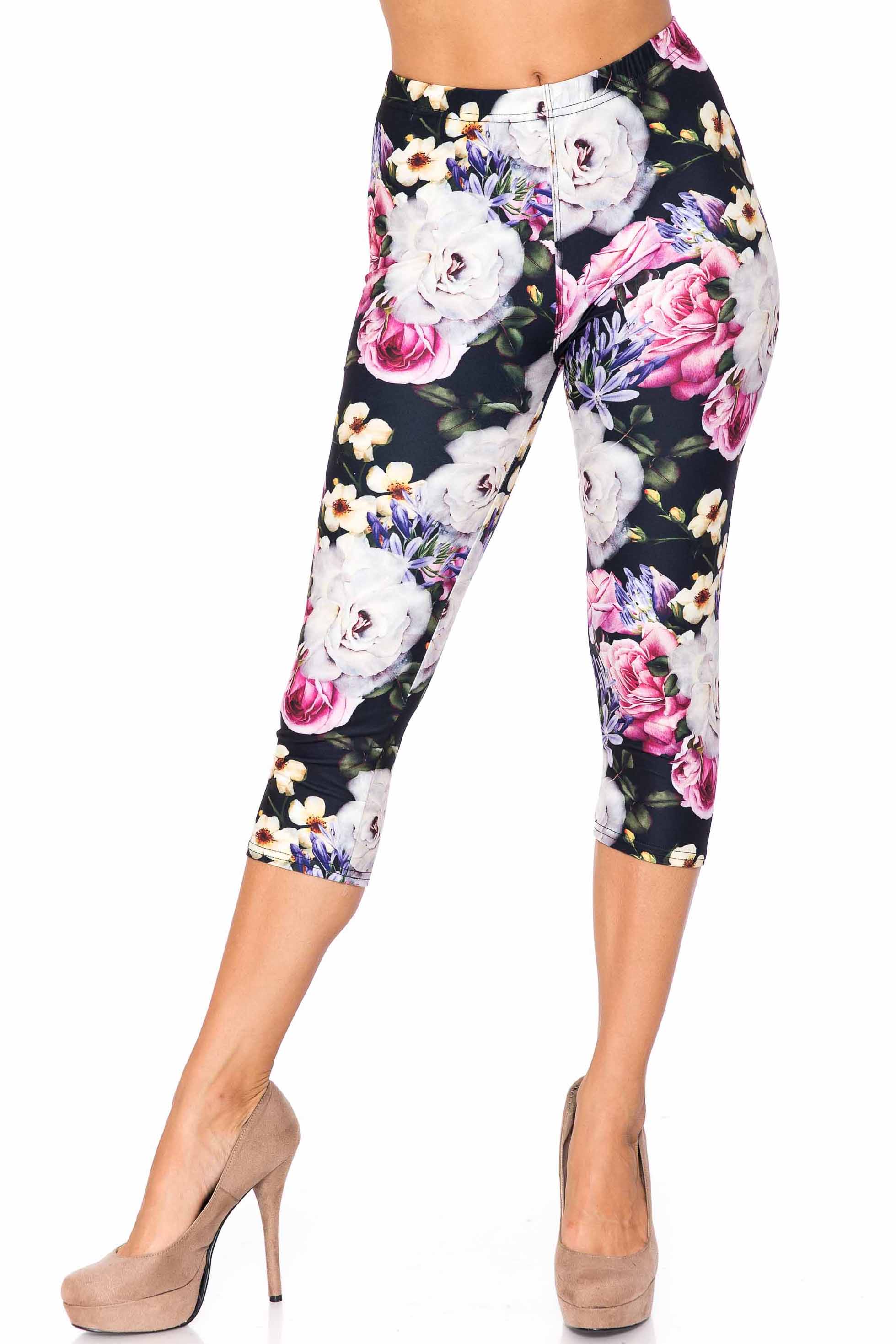 Creamy Soft Floral Garden Bouquet Extra Plus Size Capris - 3X-5X - USA Fashion (XPlus One Size,White)