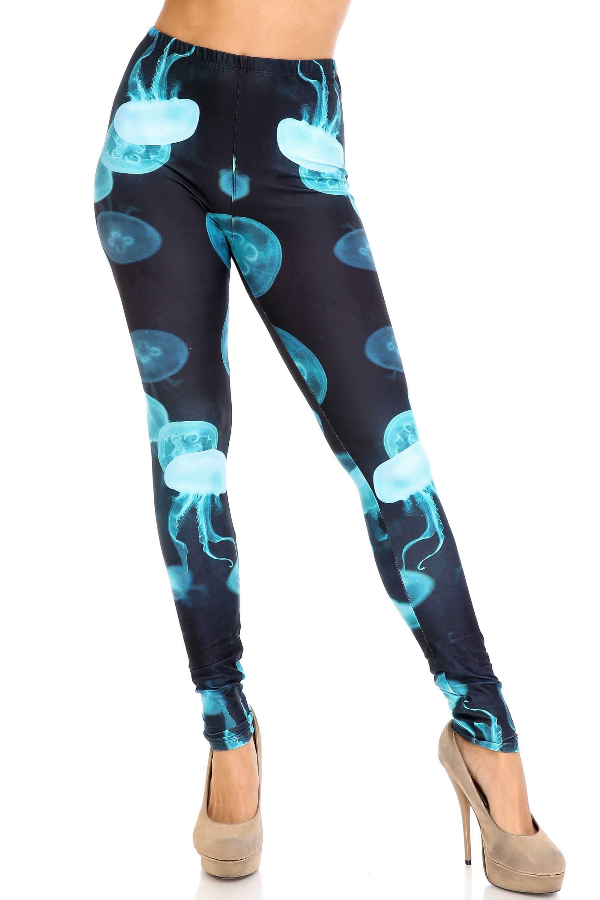 Creamy Soft Electric Blue Jelly Fish Extra Plus Size Leggings - 3X-5X - USA Fashion (XPlus One Size,Blue)