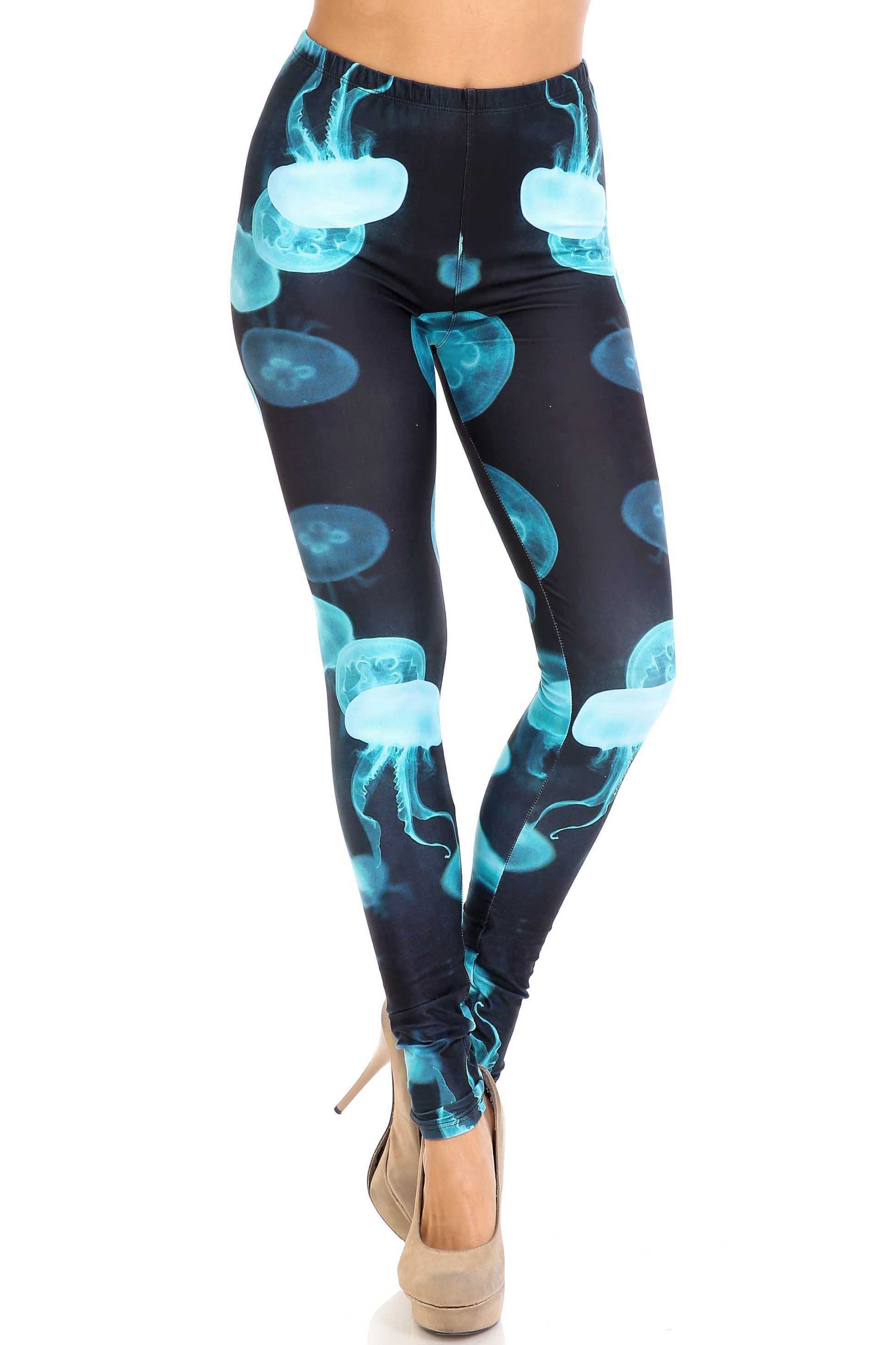 Creamy Soft Electric Blue Jelly Fish Extra Plus Size Leggings - 3X-5X - USA Fashion (XPlus One Size,Blue)