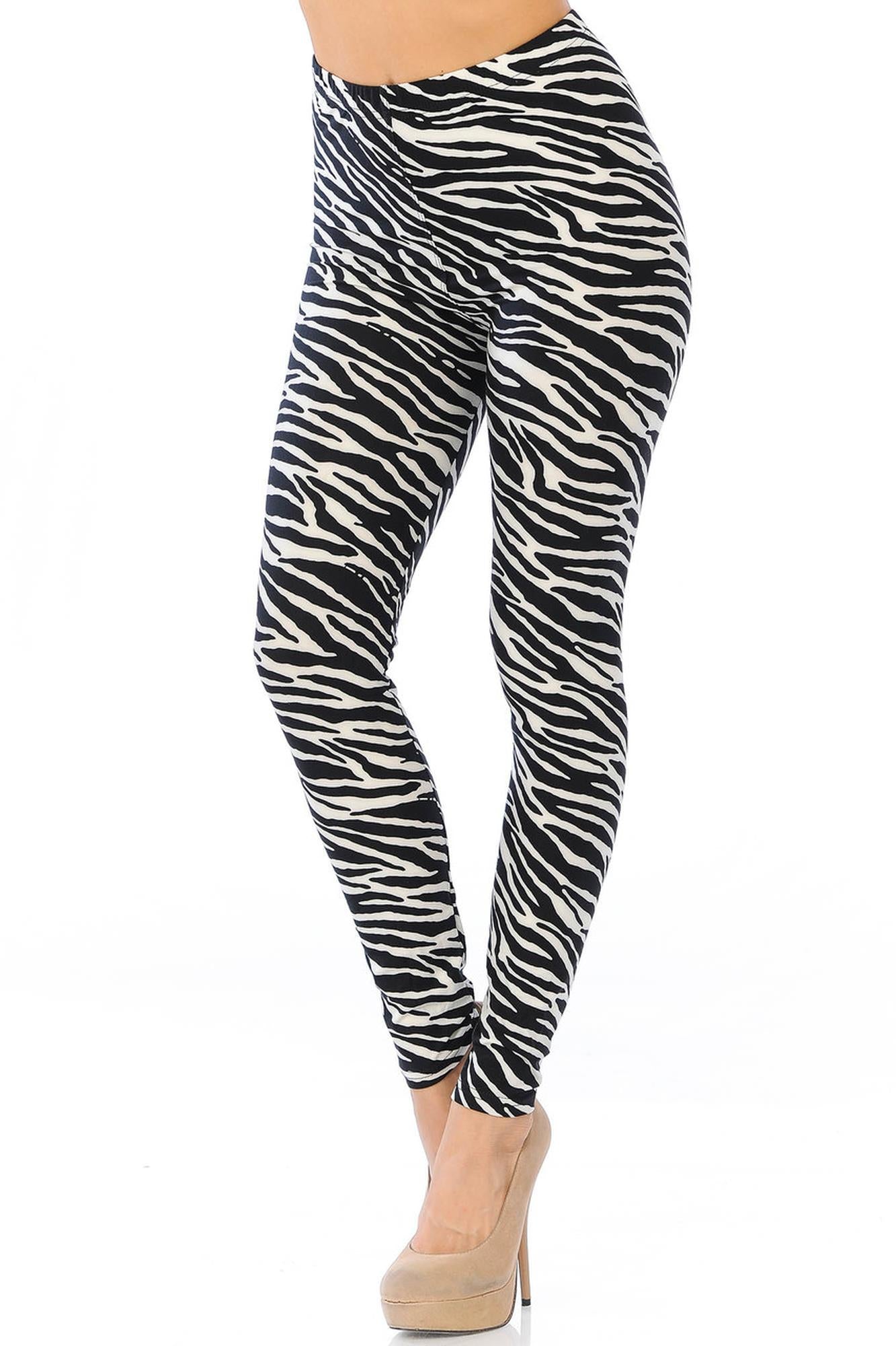Buttery Soft Zebra Leggings (One Size Regular,Black)