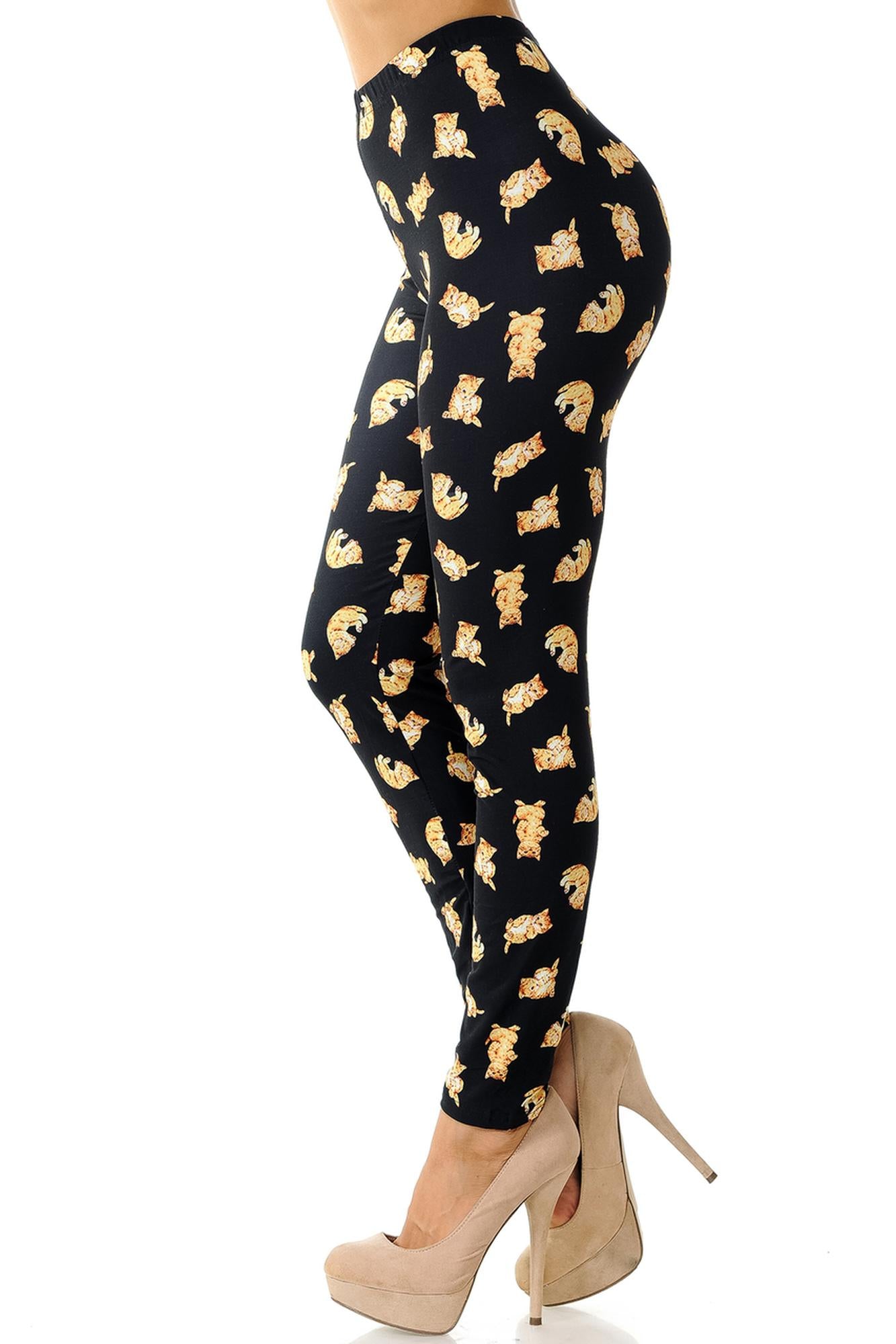 Creamy Soft Playful Kitty Cats Leggings (One Size Regular,Black)