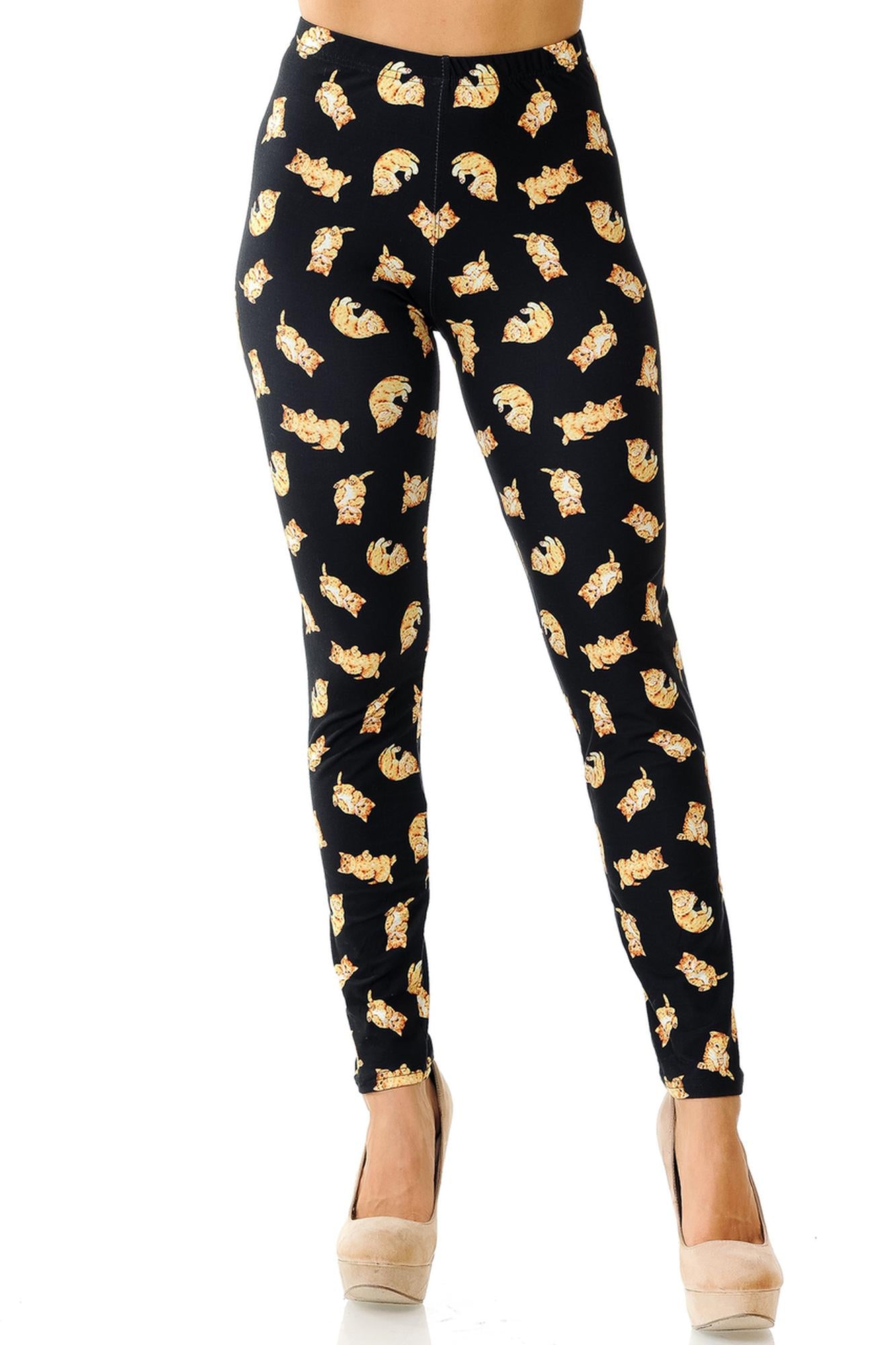 Creamy Soft Playful Kitty Cats Leggings (One Size Regular,Black)