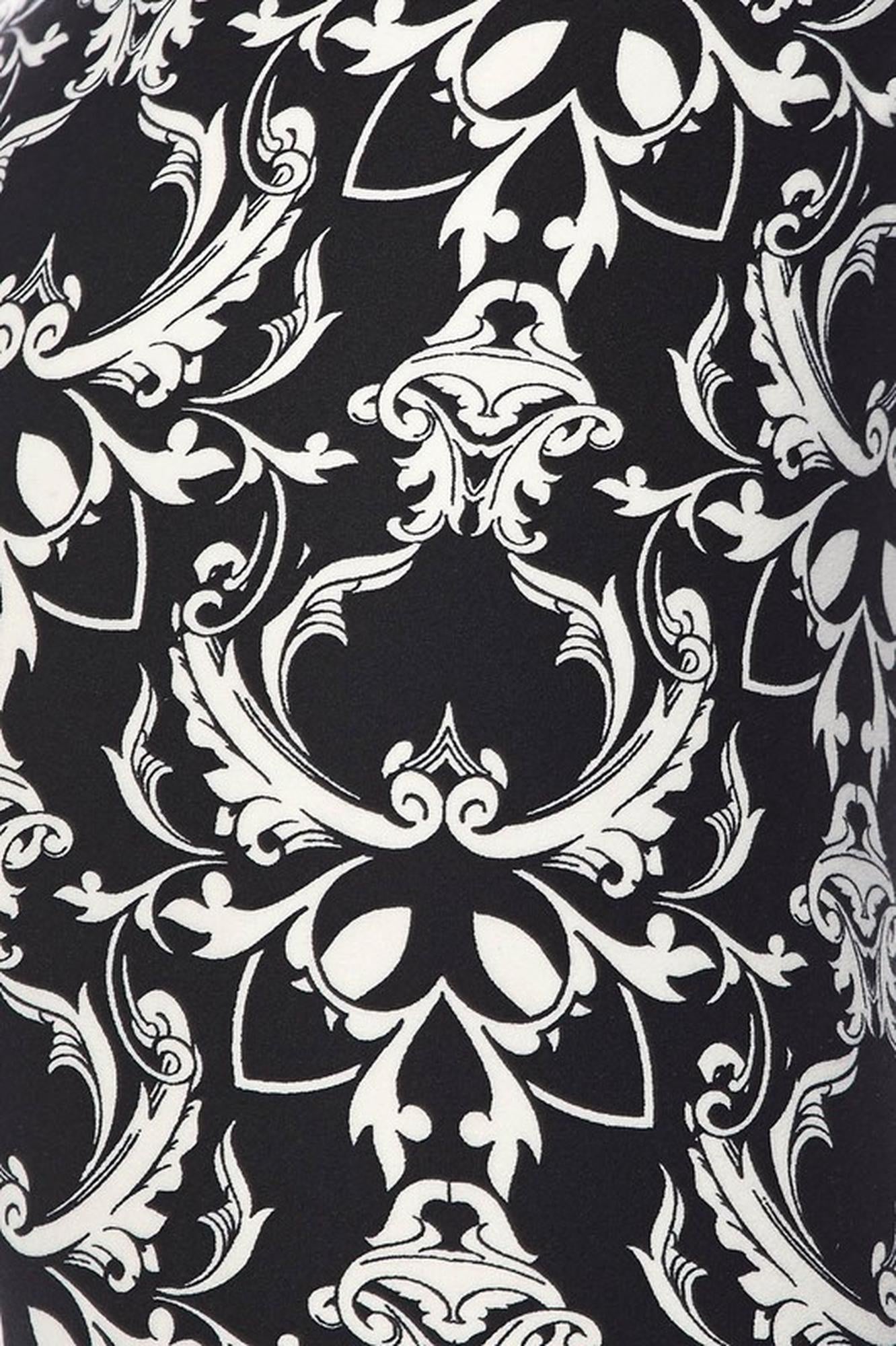 Baroque Wreath Kids Leggings