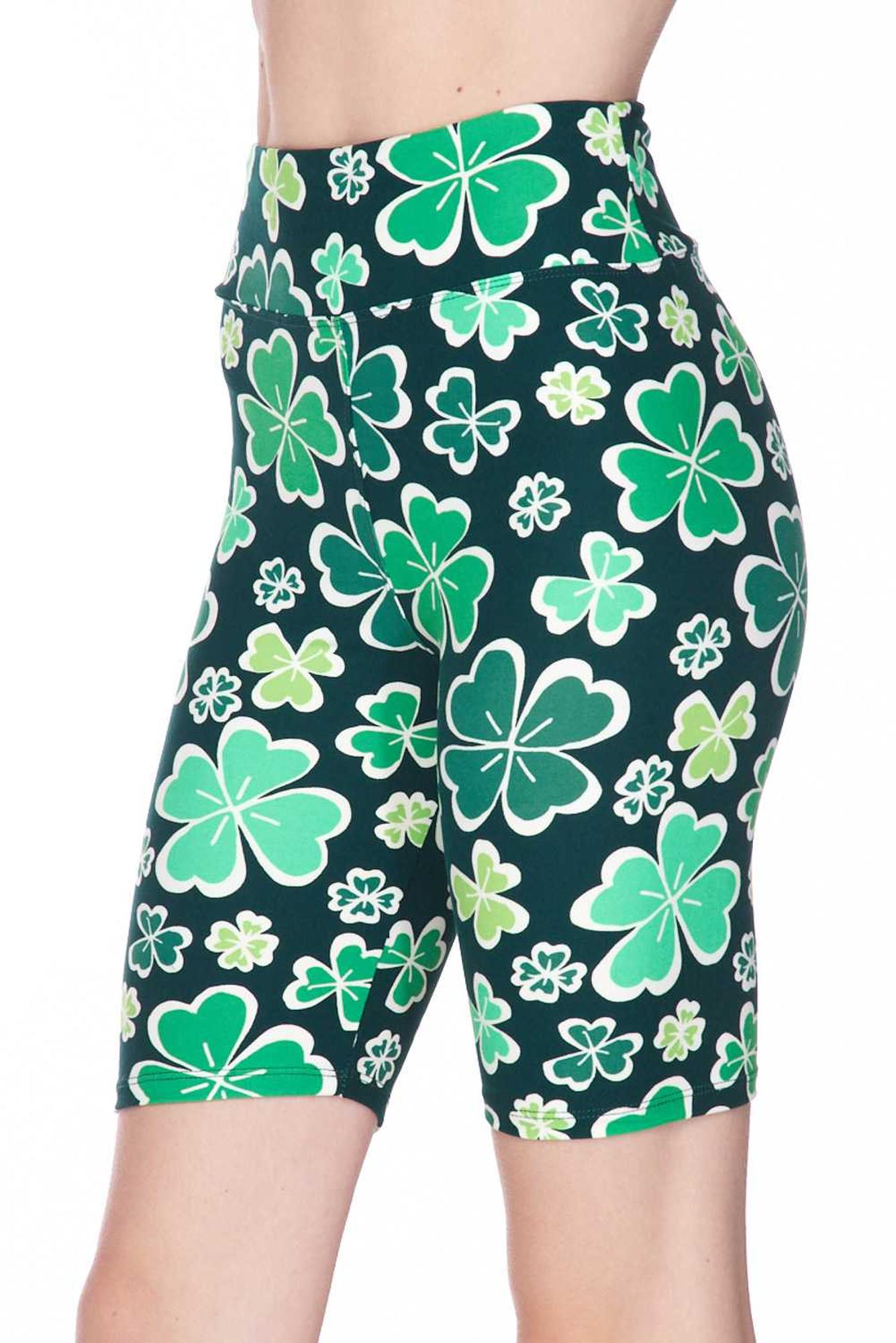 Buttery Soft Green Irish Clover Plus Size Shorts - 3 Inch (One Size Plus,Green)