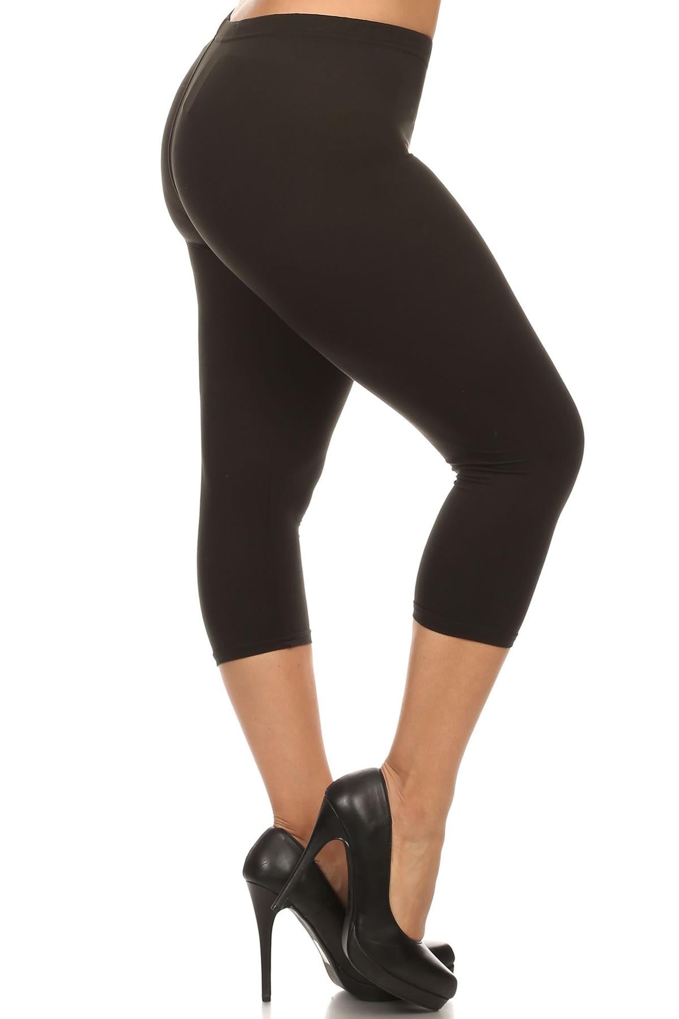 Buttery Smooth Basic Solid Plus Size Capris | New Mix