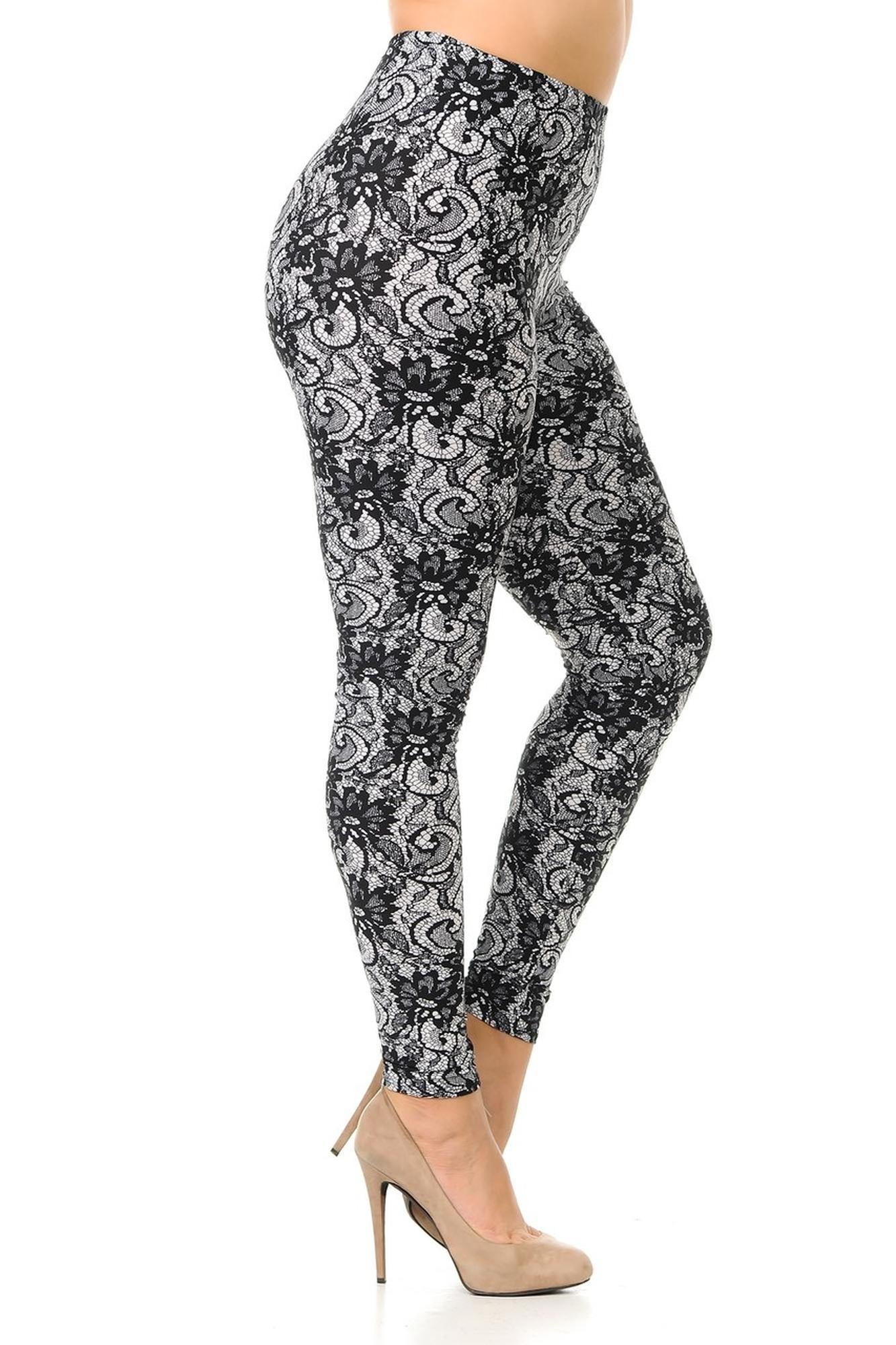Buttery Soft Sassy Lace Print Plus Size Leggings (One Size Plus,Charcoal)