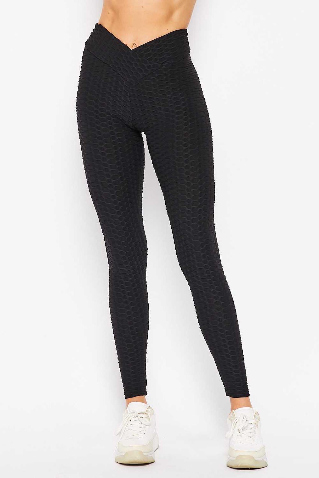 Scrunch Butt Textured V-Waist High Waisted Plus Size Leggings with Pockets