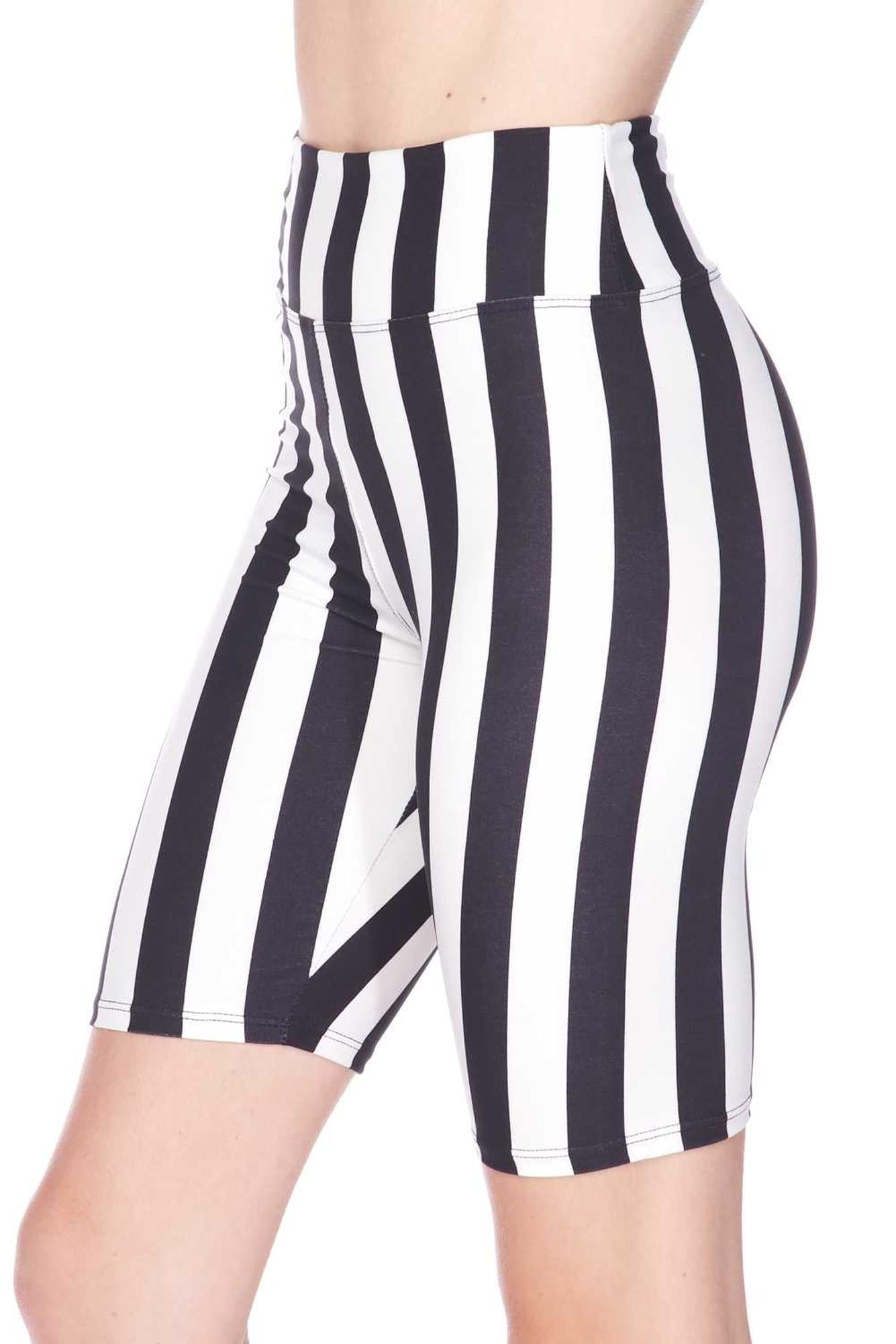 Buttery Soft Vertical Wide Stripe Plus Size Biker Shorts - 3 Inch Waist Band (One Size Plus,Black)