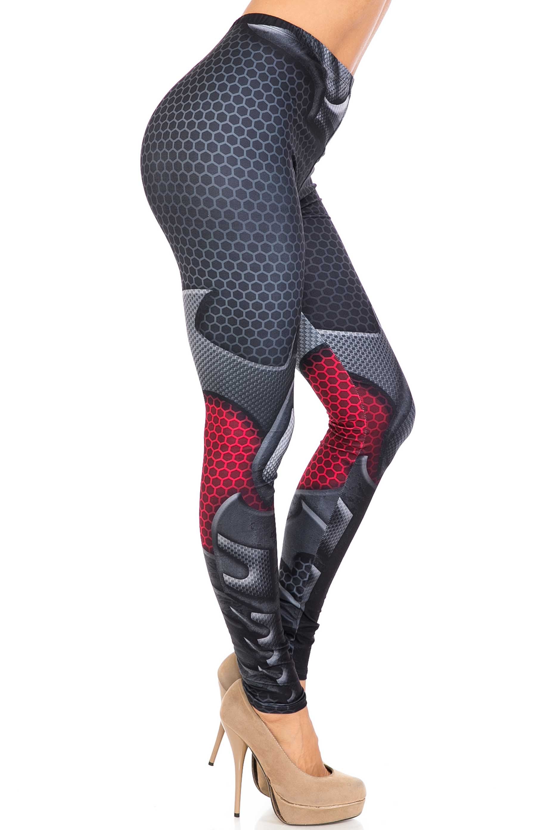 Creamy Soft Pretty Avenger Plus Size Leggings - USA Fashion (One Size Plus,Black)