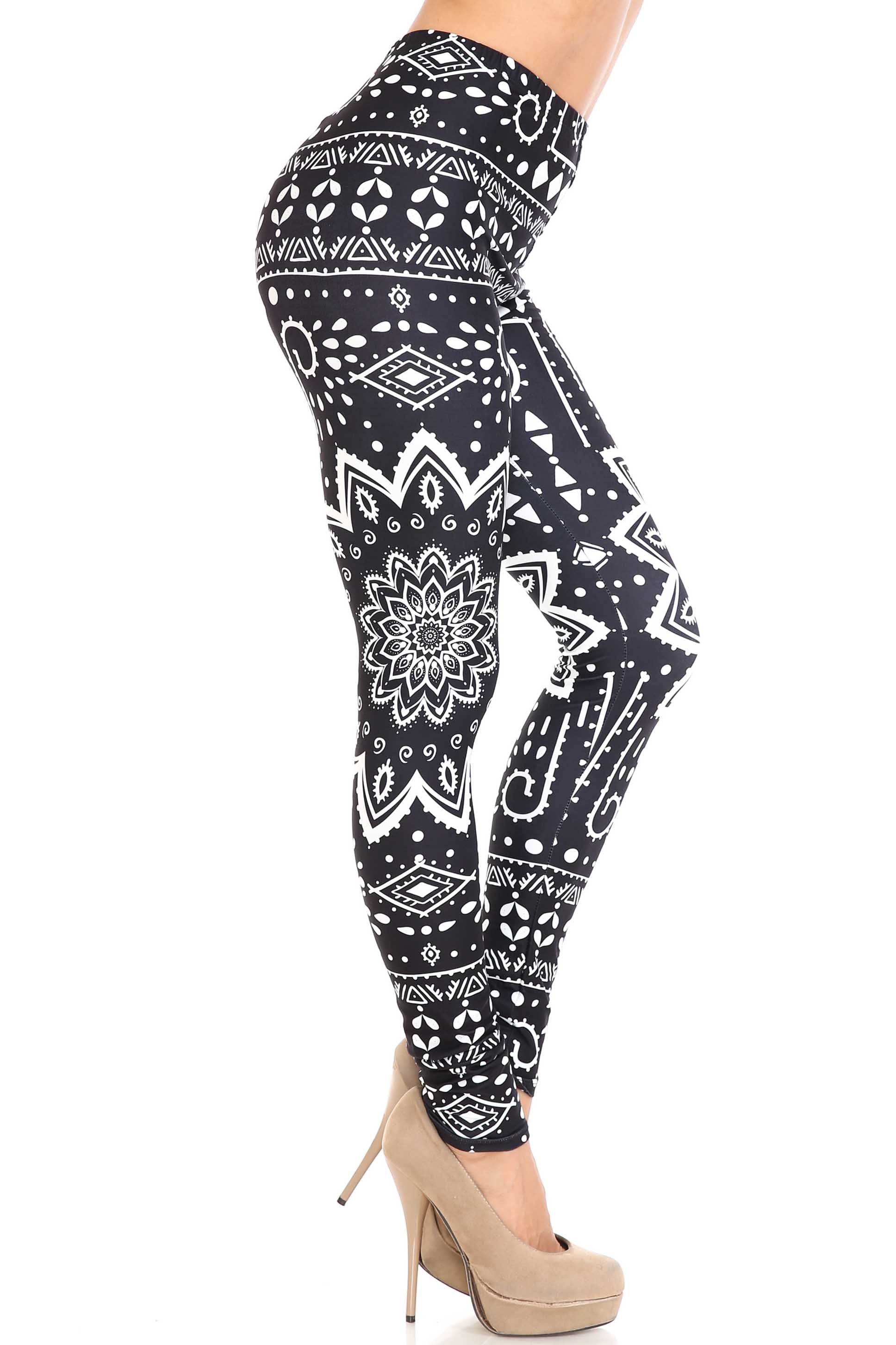 Creamy Soft Black Tribal Mandala Plus Size Leggings - By USA Fashion (One Size Plus,Black)