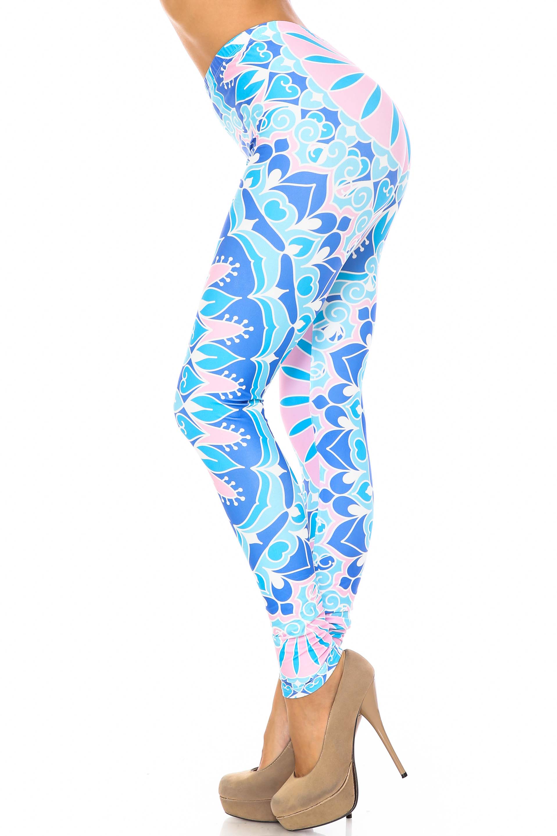 Creamy Soft Bursting Blue Mandala Plus Size Leggings - USA Fashion (One Size Plus,Blue)