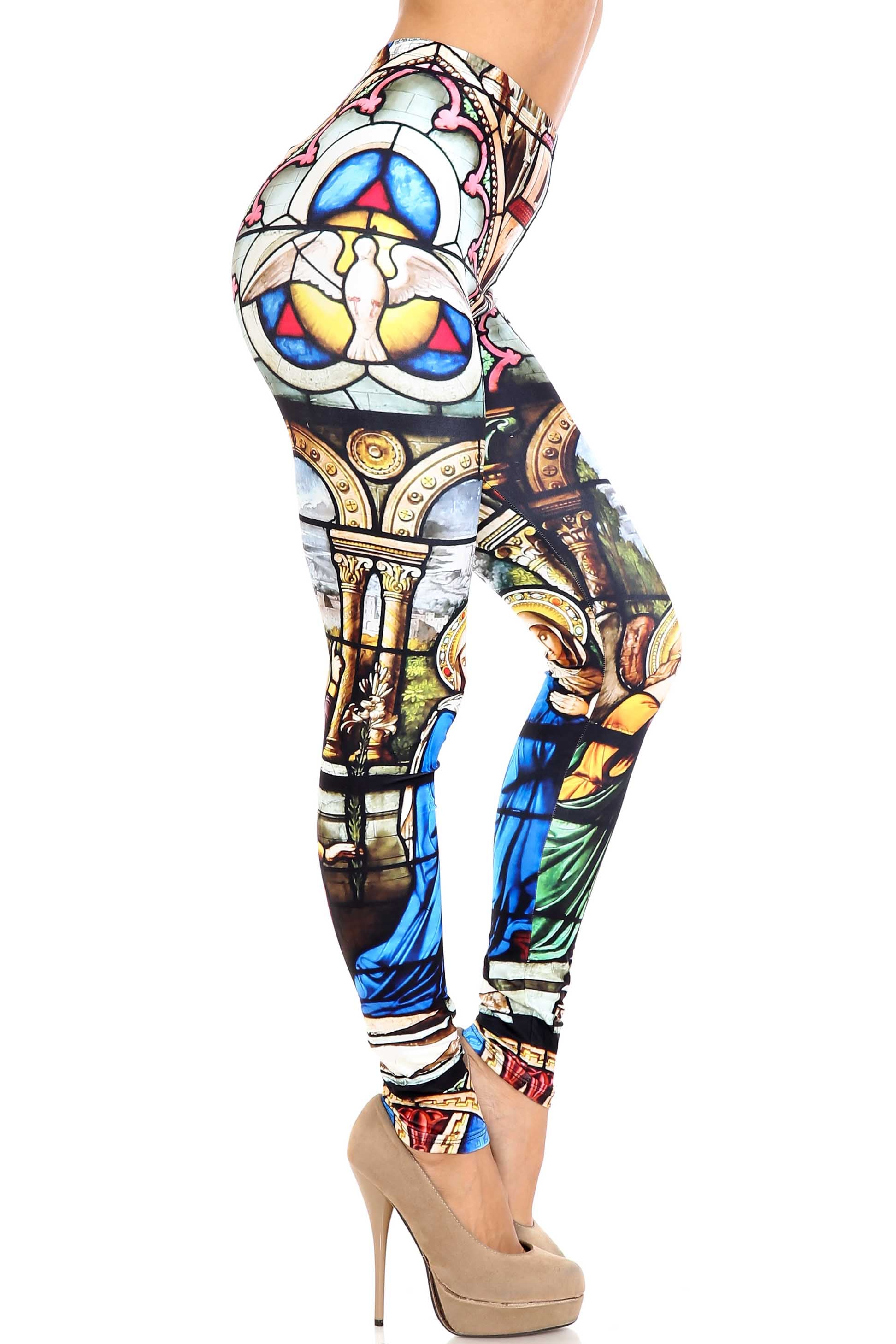 Creamy Soft Stained Glass Cathedral Plus Size Leggings - USA Fashion (One Size Plus,Multi Color Bold)
