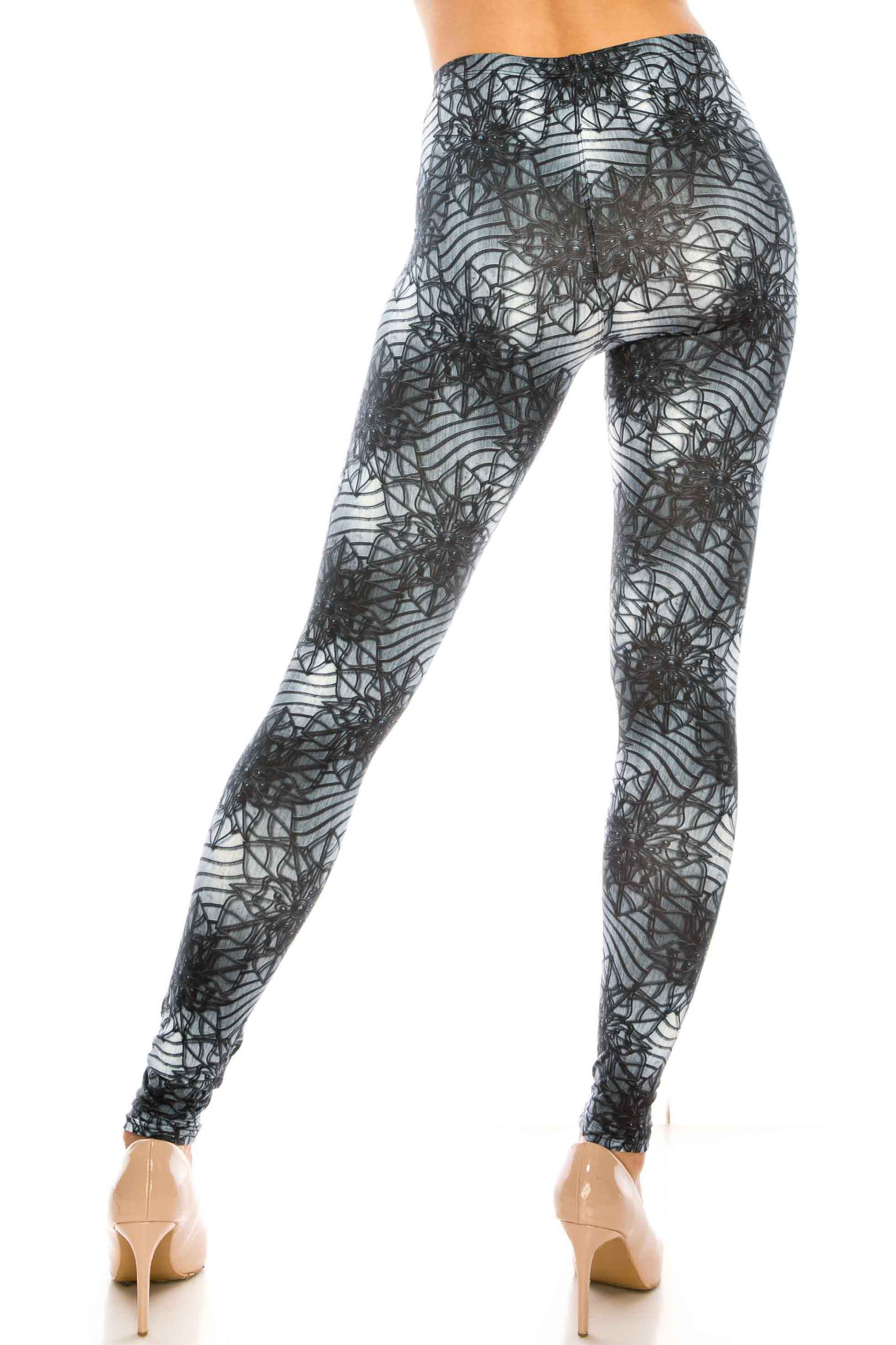 Creamy Soft 3D Floral Helix Plus Size Leggings | Signature Collection (One Size Plus,Charcoal)