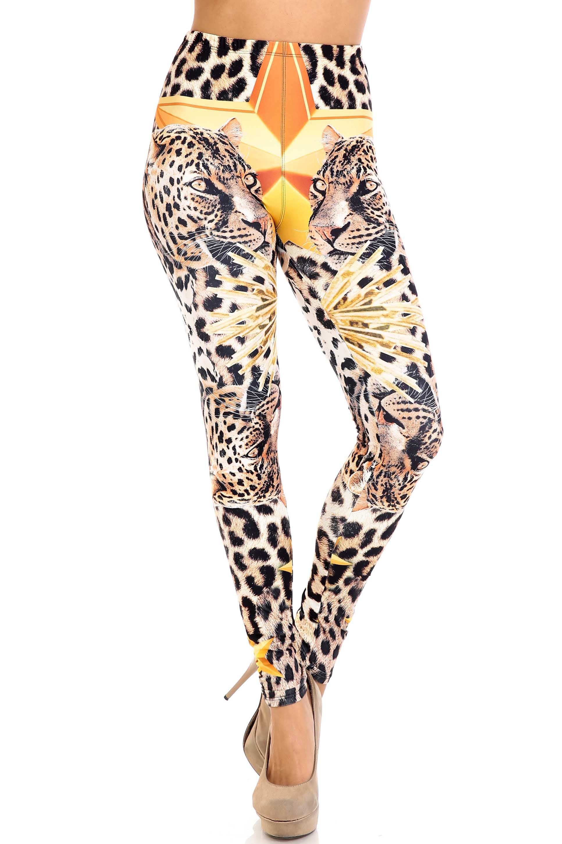 Creamy Soft Leopard Star Plus Size Leggings - USA Fashion (One Size Plus,Brown)