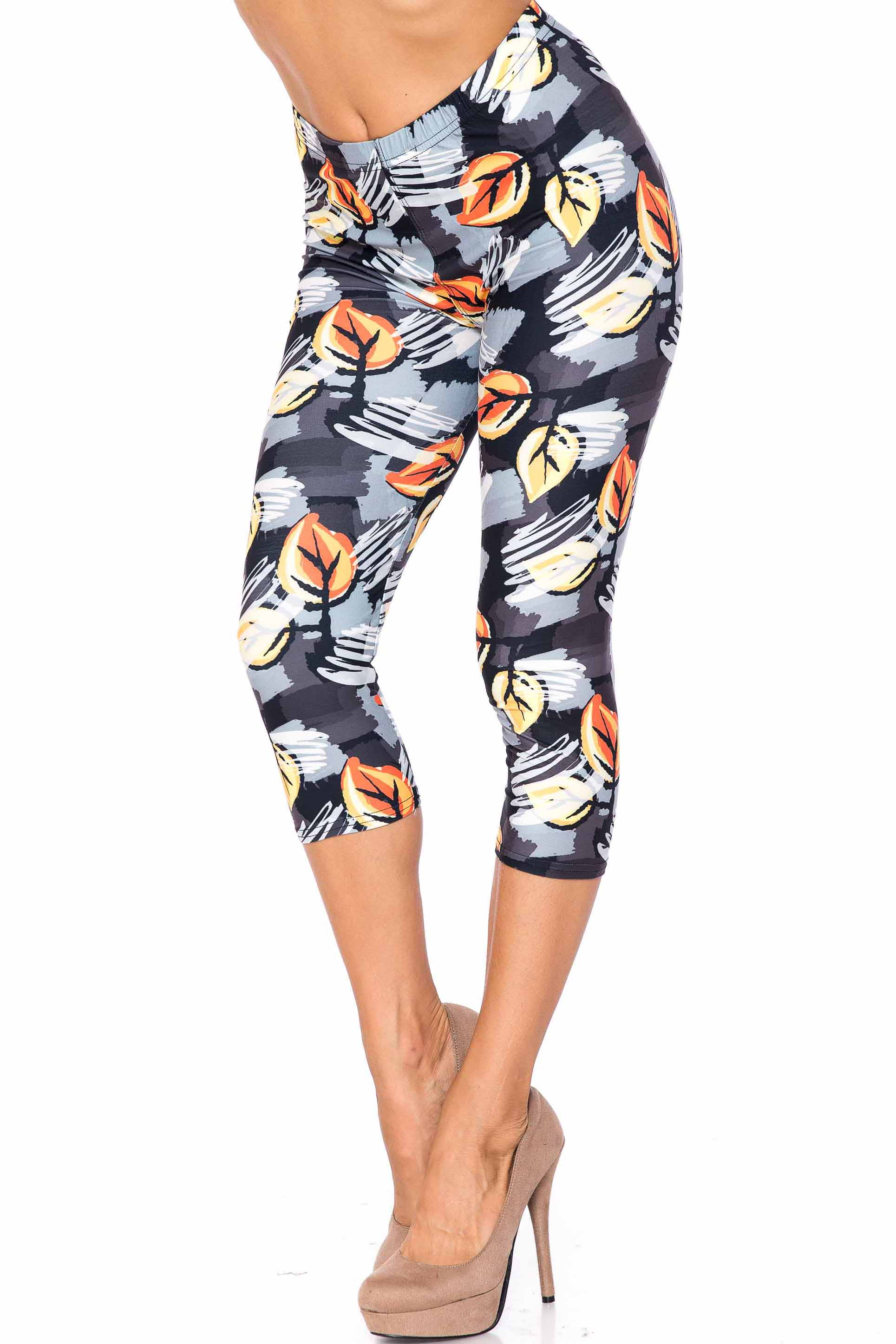 Creamy Soft Orange Leaf Breeze Capris - USA Fashion (One Size Regular,Charcoal)