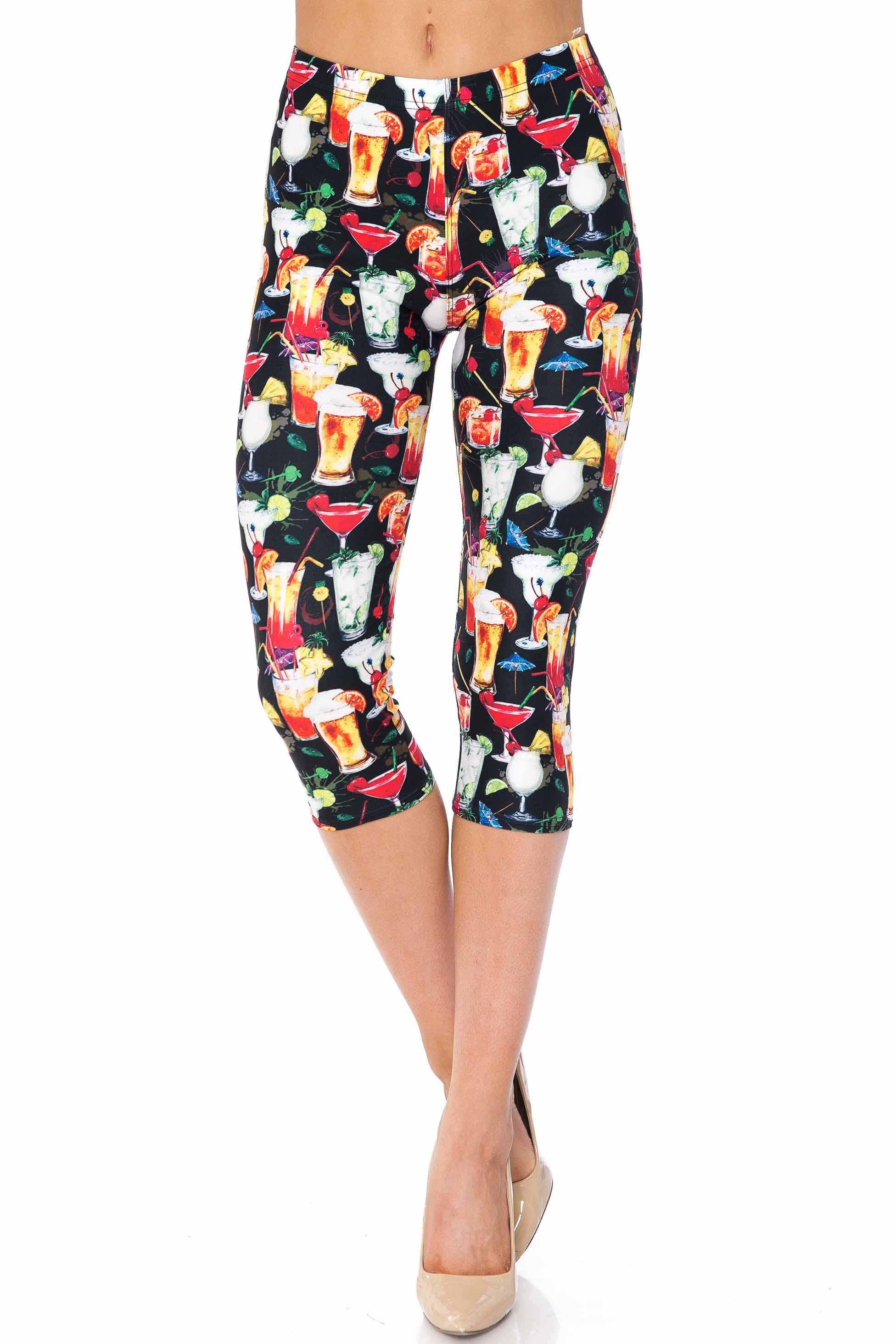 Creamy Soft Tropical Cocktails Capris - USA Fashion (One Size Regular,Black)