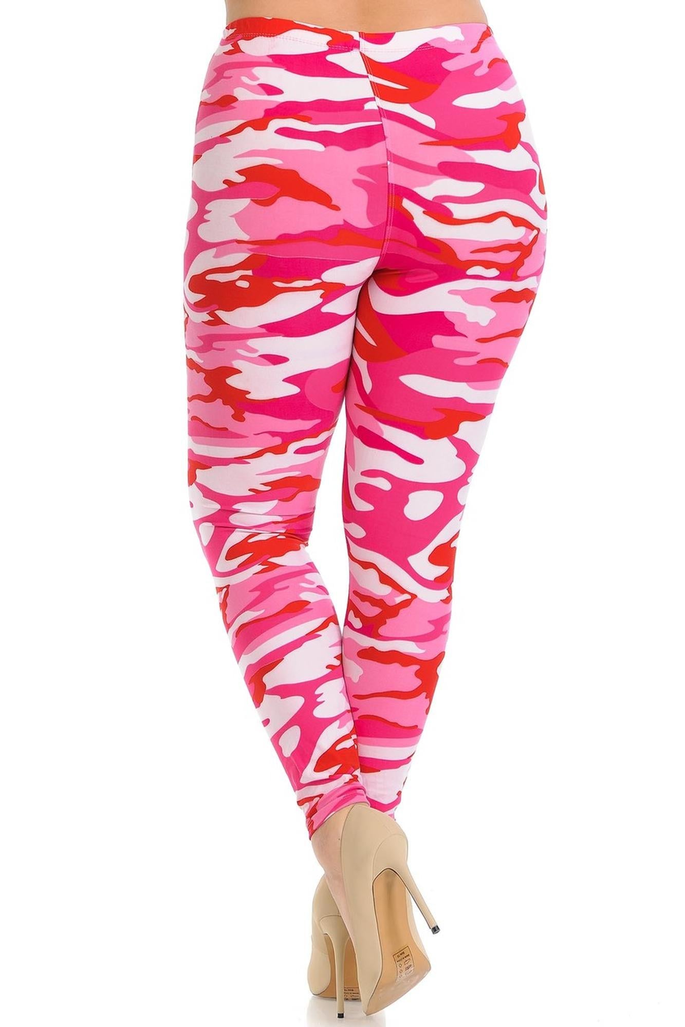 Buttery Soft Pink Camouflage Plus Size Leggings - EEVEE (One Size Plus,Pink)