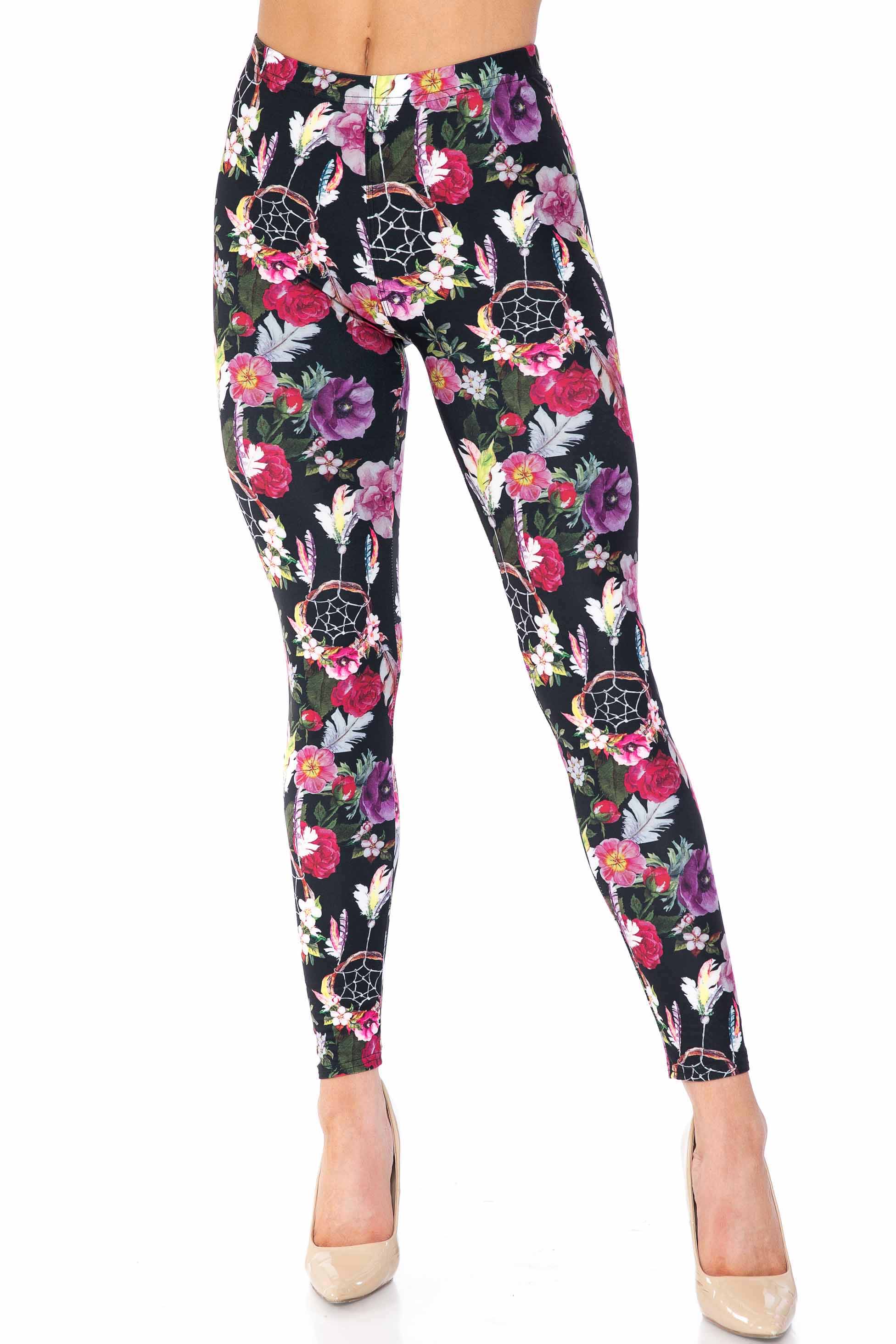 Creamy Soft Floral Dreamcatcher Extra Plus Size Leggings - 3X-5X - USA Fashion (XPlus One Size,Black)