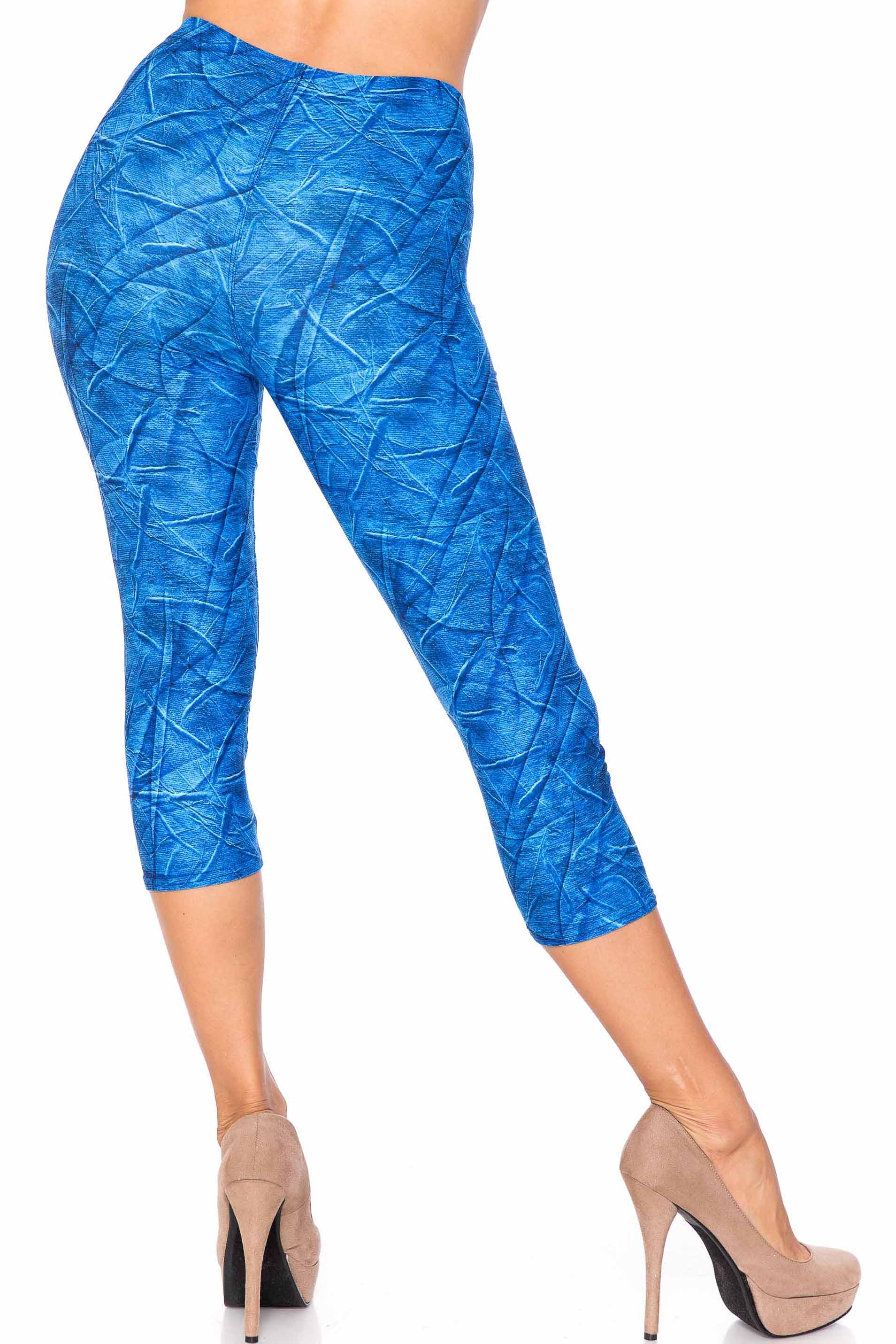 Creamy Soft Blue Wrinkled Denim Extra Plus Size Capris - 3X-5X - USA Fashion (XPlus One Size,Blue)