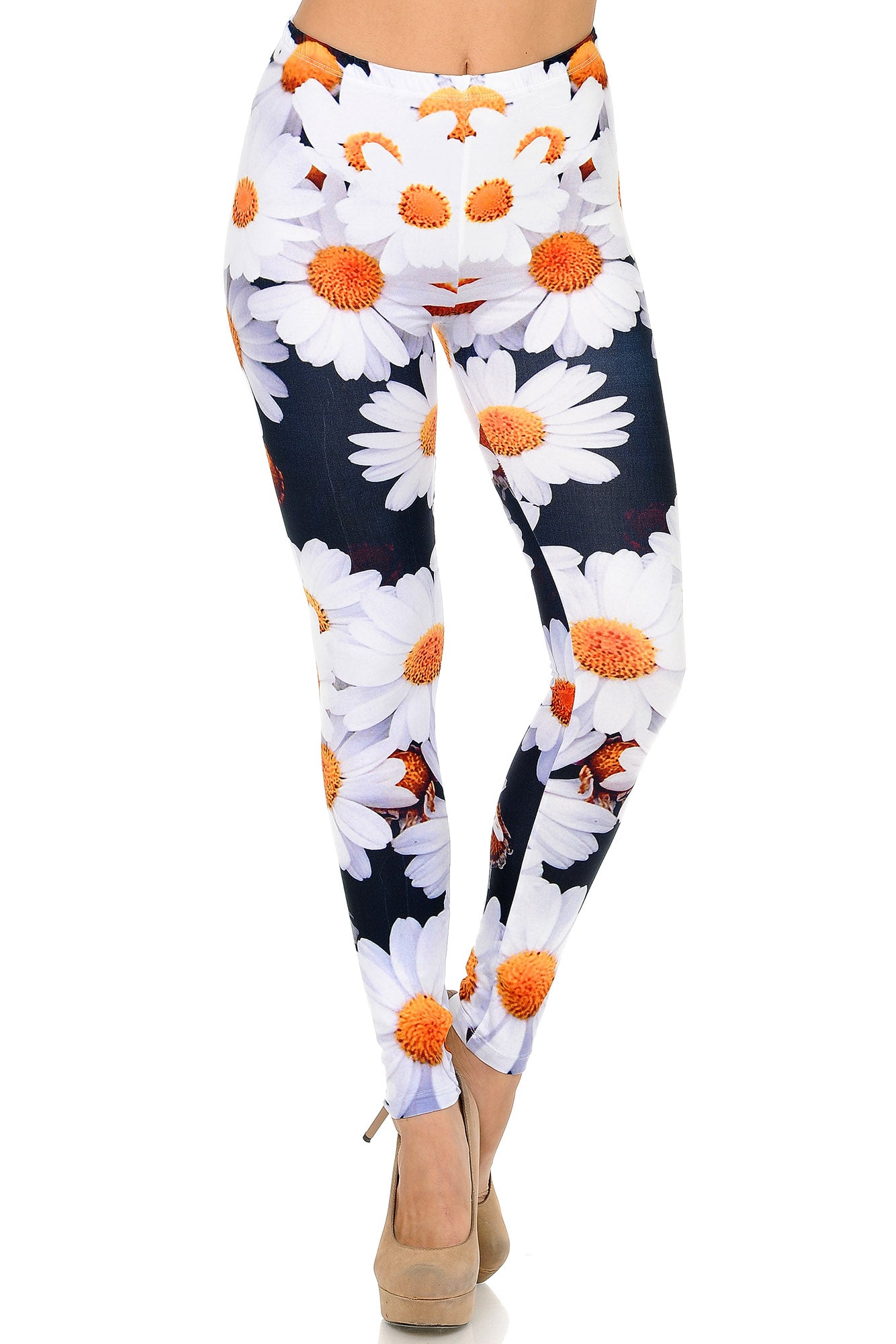 Creamy Soft Daisy Bunch Extra Plus Size Leggings - 3X-5X - USA Fashion (XPlus One Size,White)