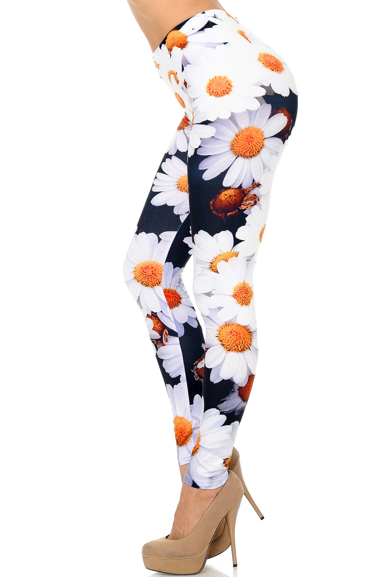 Creamy Soft Daisy Bunch Extra Plus Size Leggings - 3X-5X - USA Fashion (XPlus One Size,White)