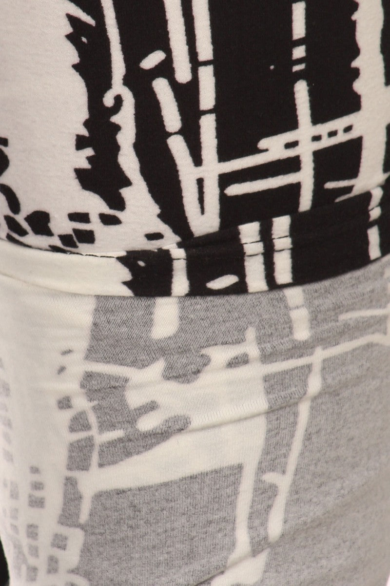 Buttery Soft Splattered Lines Extra Plus Size Leggings - 3X-5X (XPlus One Size,Black)