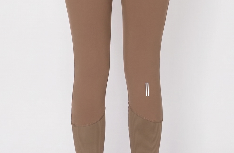 #color_truffle taupe