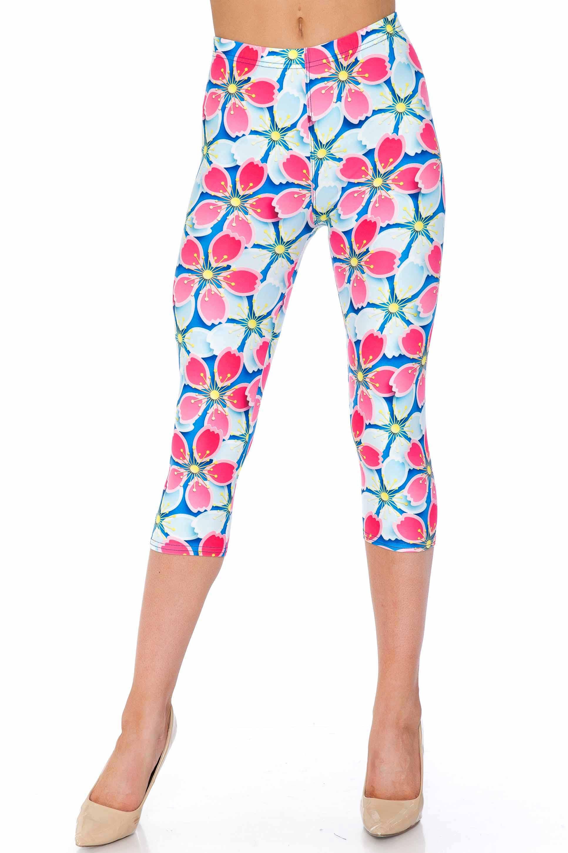 Creamy Soft Pink and Blue Sunshine Floral Extra Plus Size Capris - 3X-5X - USA Fashion (Pink,XPlus One Size)