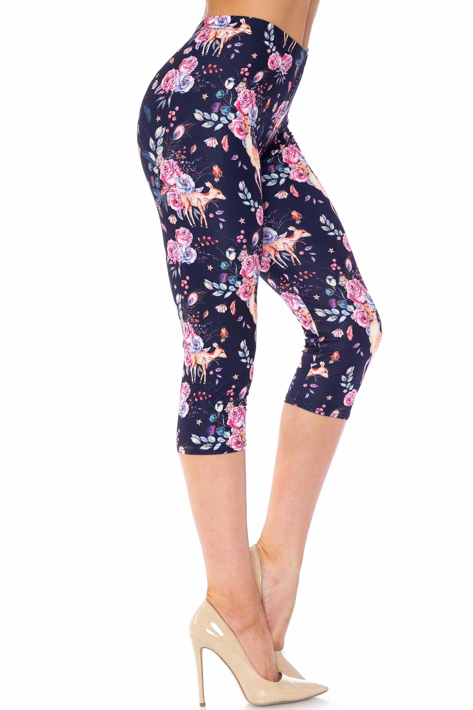 Creamy Soft Woodland Floral Fawn Extra Plus Size Capris - 3X-5X - USA Fashion (XPlus One Size,Black)