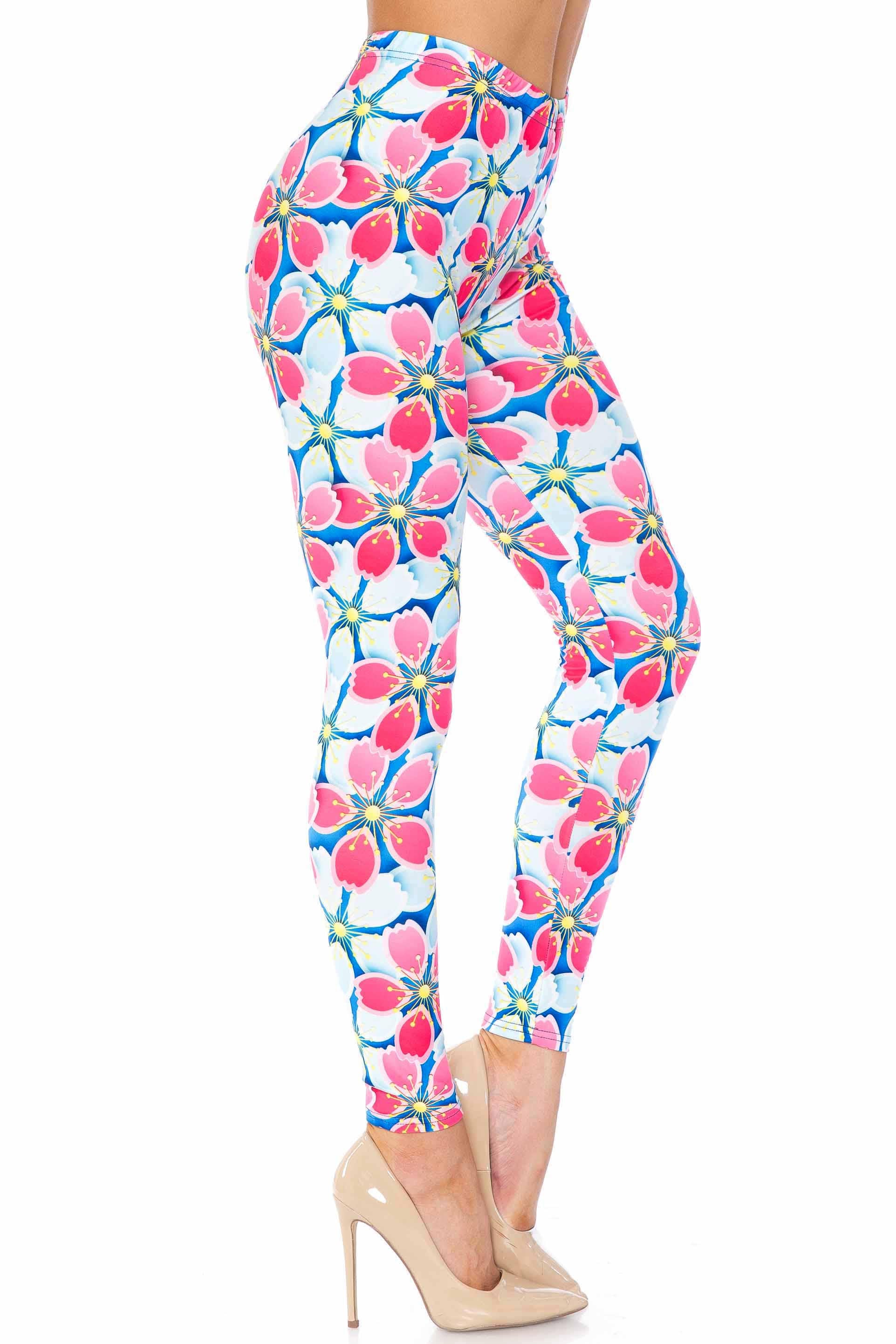Creamy Soft Pink and Blue Sunshine Floral Extra Plus Size Leggings - 3X-5X - USA Fashion (Pink,XPlus One Size)
