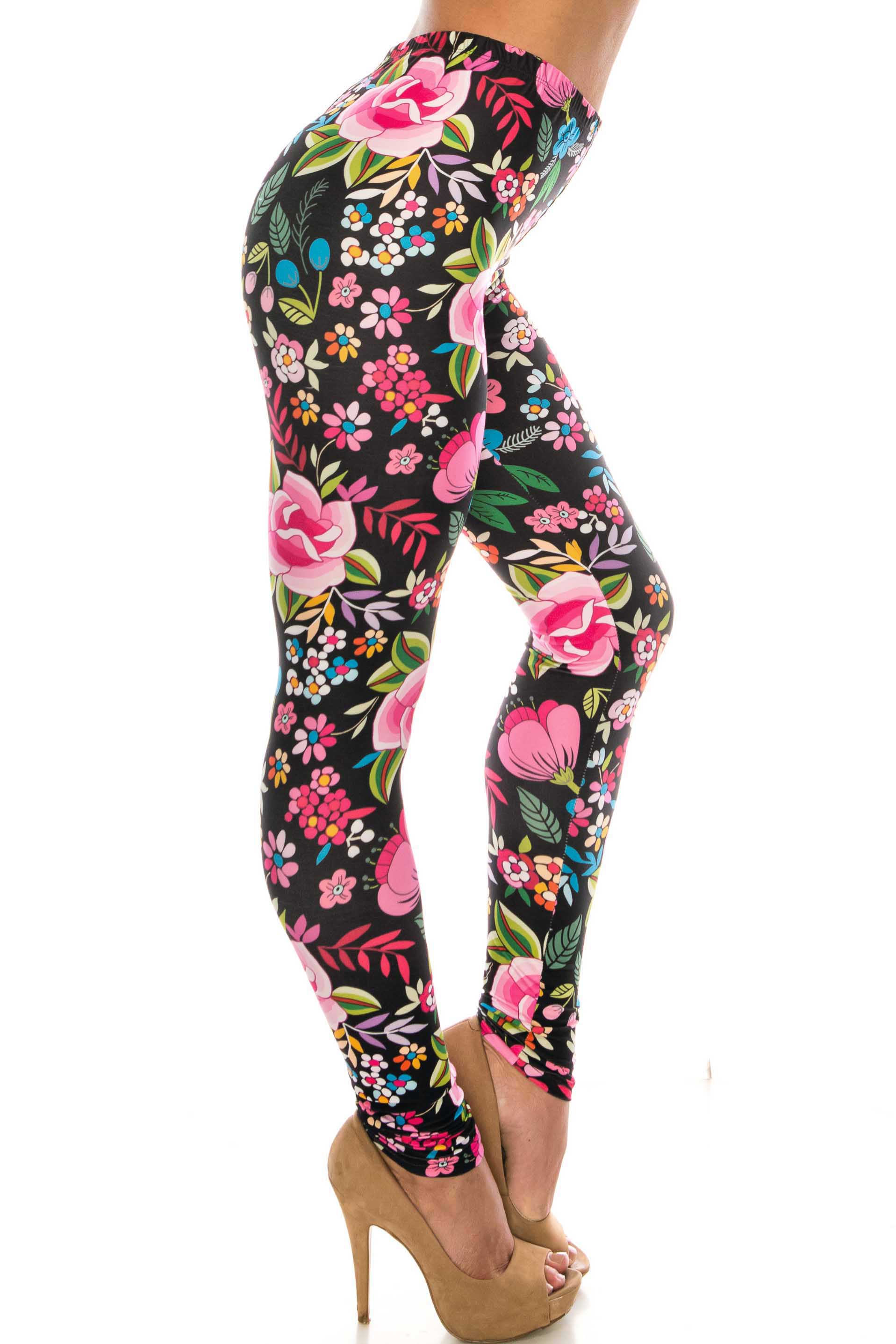 Creamy Soft Floral Oasis Extra Plus Size Leggings - 3X-5X - USA Fashion (XPlus One Size,Multi Color Bold)