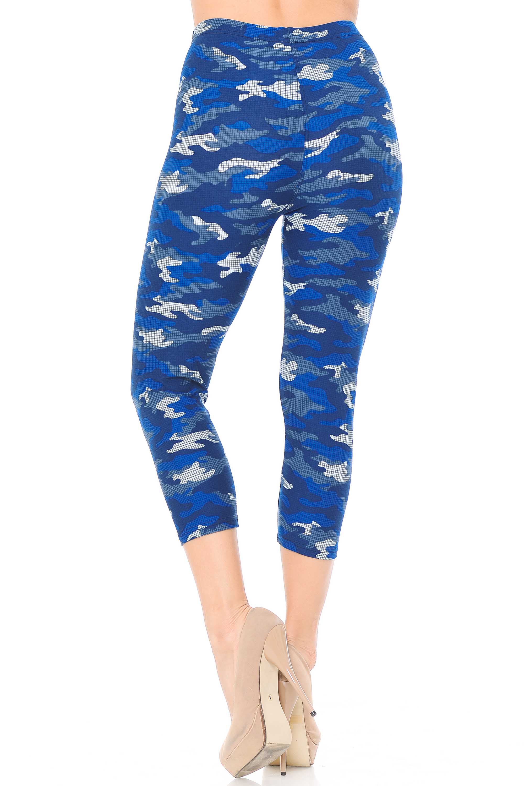 Buttery Soft Blue Grid Camouflage Capris (One Size Regular,Blue)