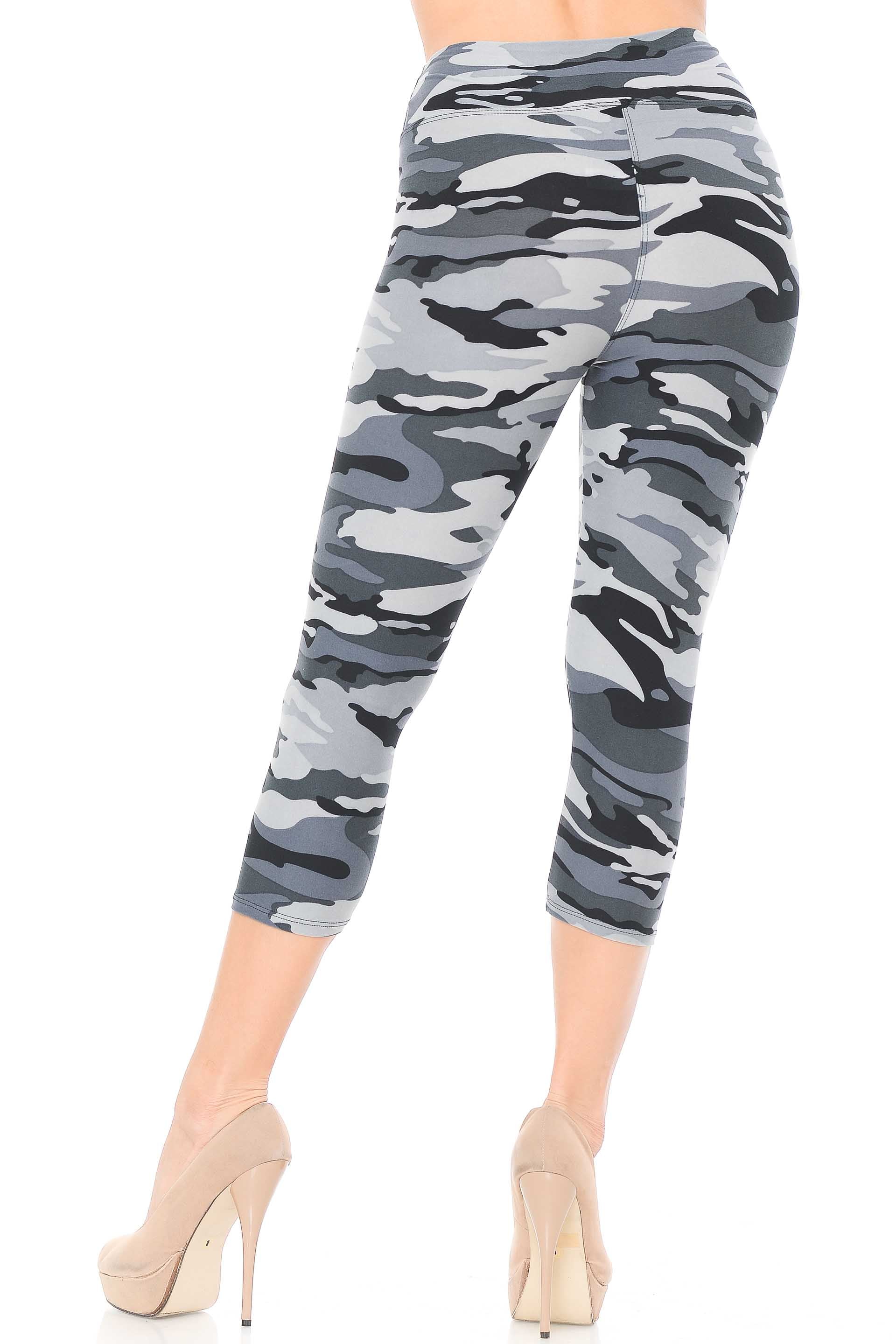 Buttery Soft Charcoal Camouflage High Waist Capris - 3 Inch (One Size Regular,Charcoal)