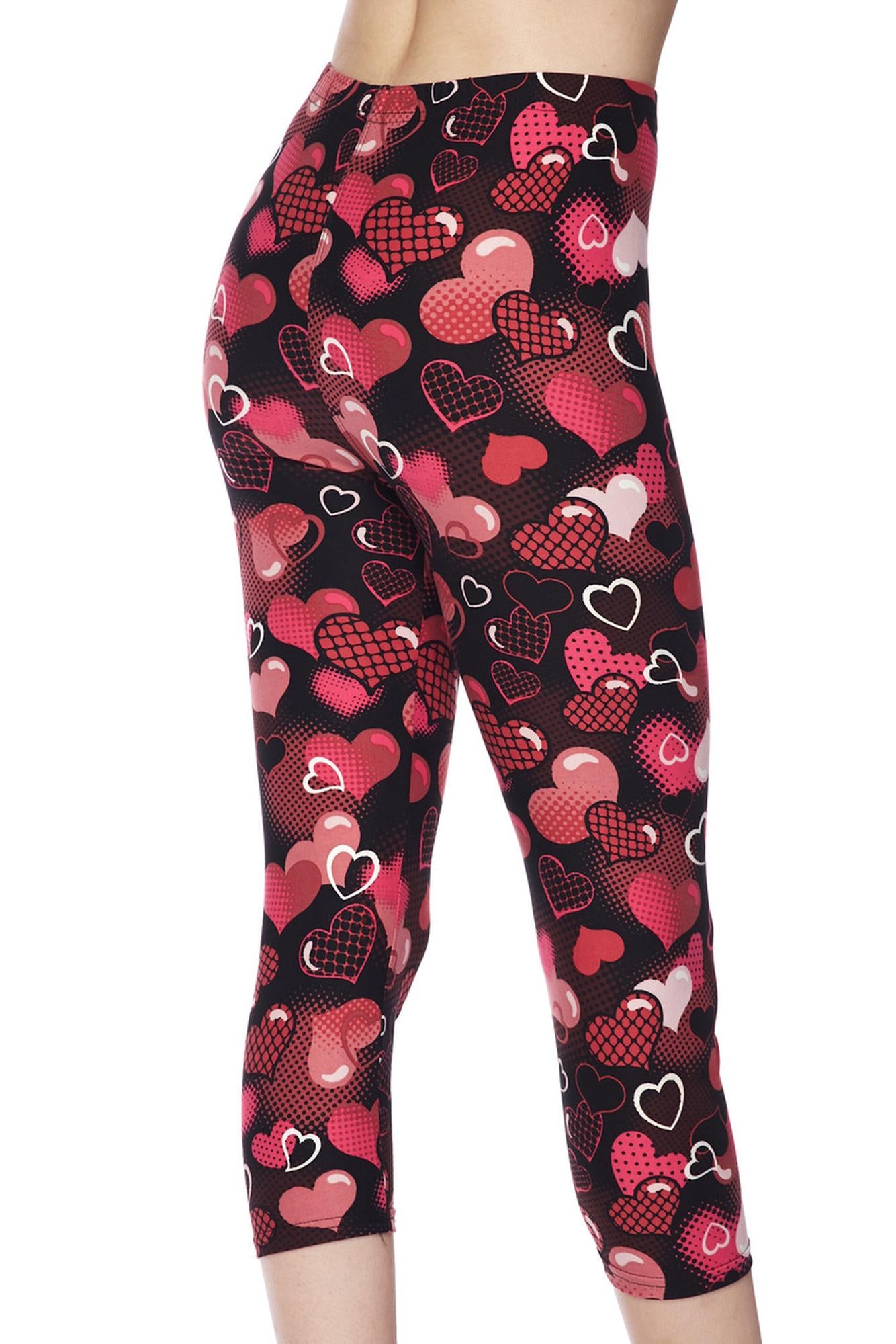 Buttery Soft Cute Cartoon Hearts Capris (One Size Regular,Red)