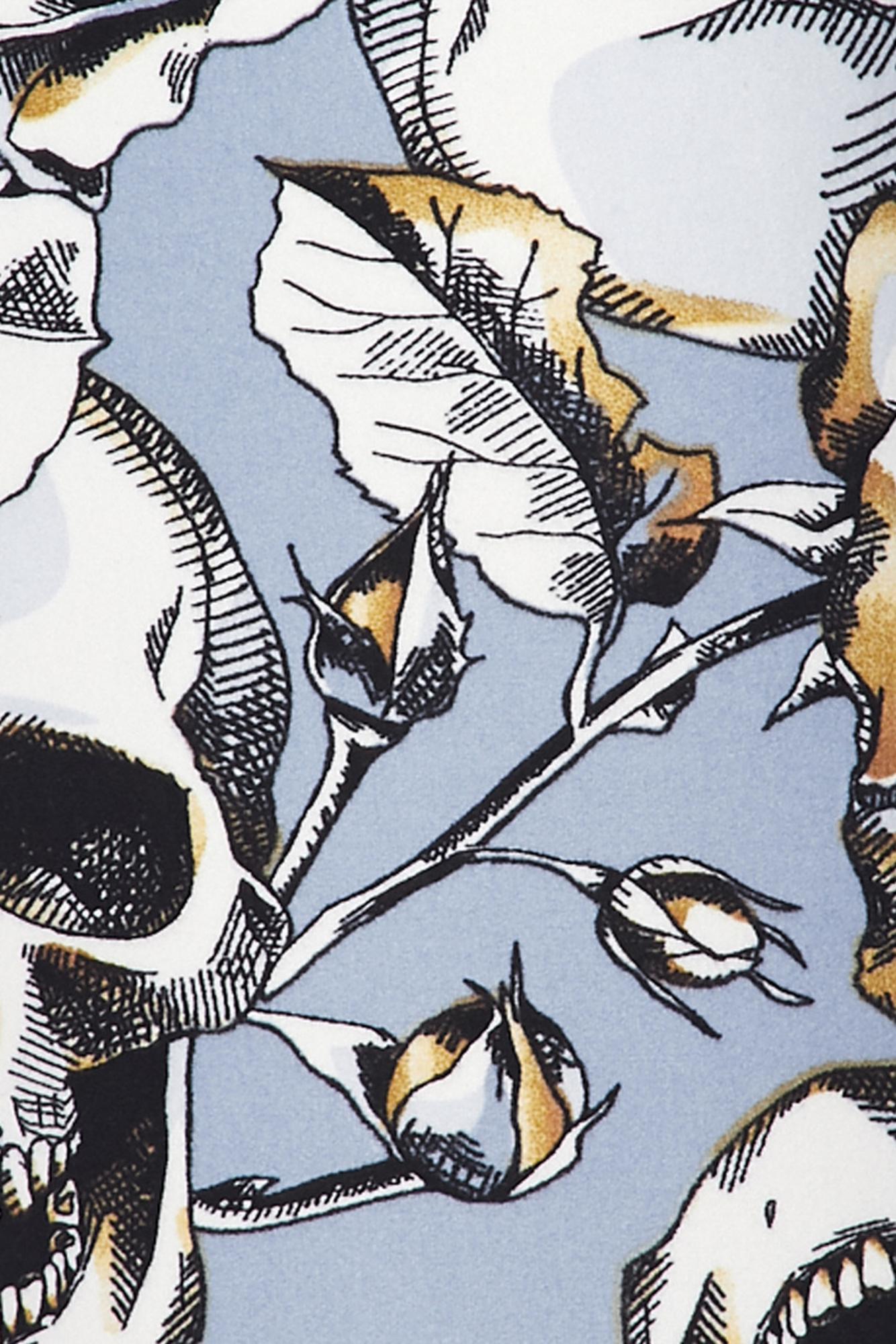 Buttery Soft Charcoal Rose Sugar Skull Capris (One Size Regular,Charcoal)