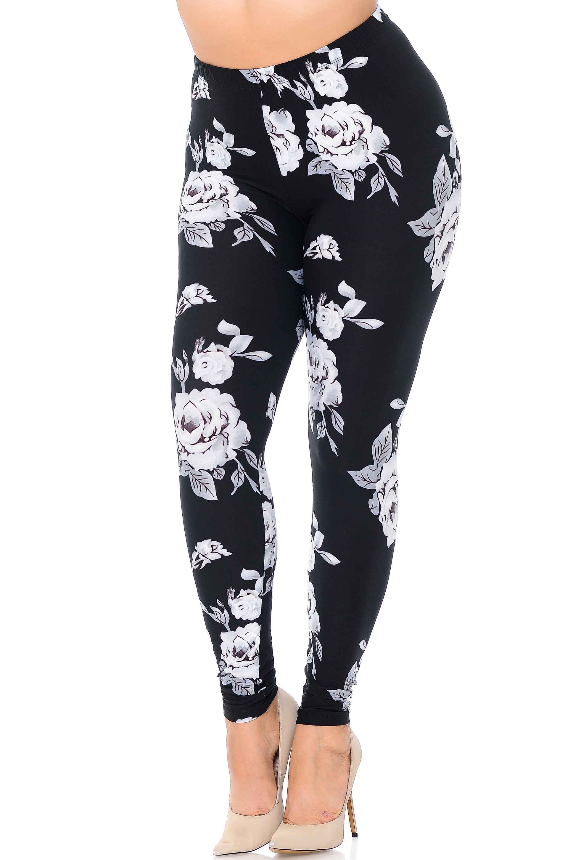Buttery Soft Jumbo White Rose Extra Plus Size Leggings - 3X - 5X (XPlus One Size,Black)