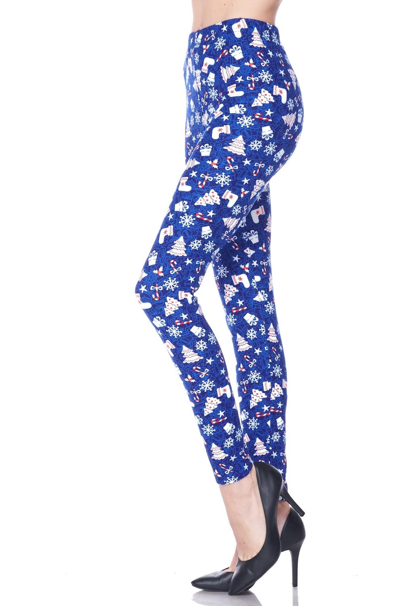 Buttery Soft Blue Christmas Merriment Extra Plus Size Leggings (XPlus One Size,Blue)