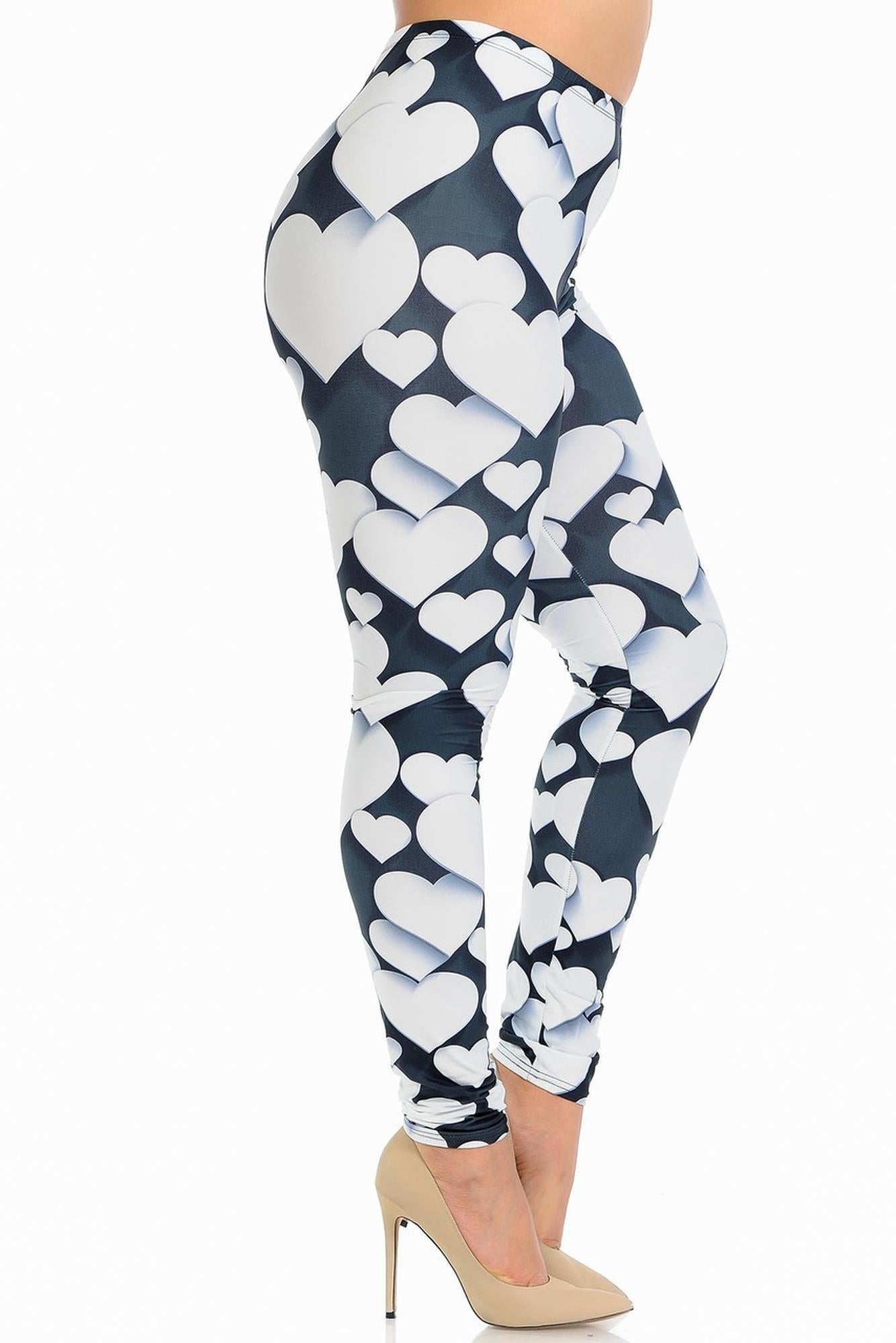Creamy Soft 3D Hearts Extra Plus Size Leggings - 3X-5X (XPlus One Size,White)