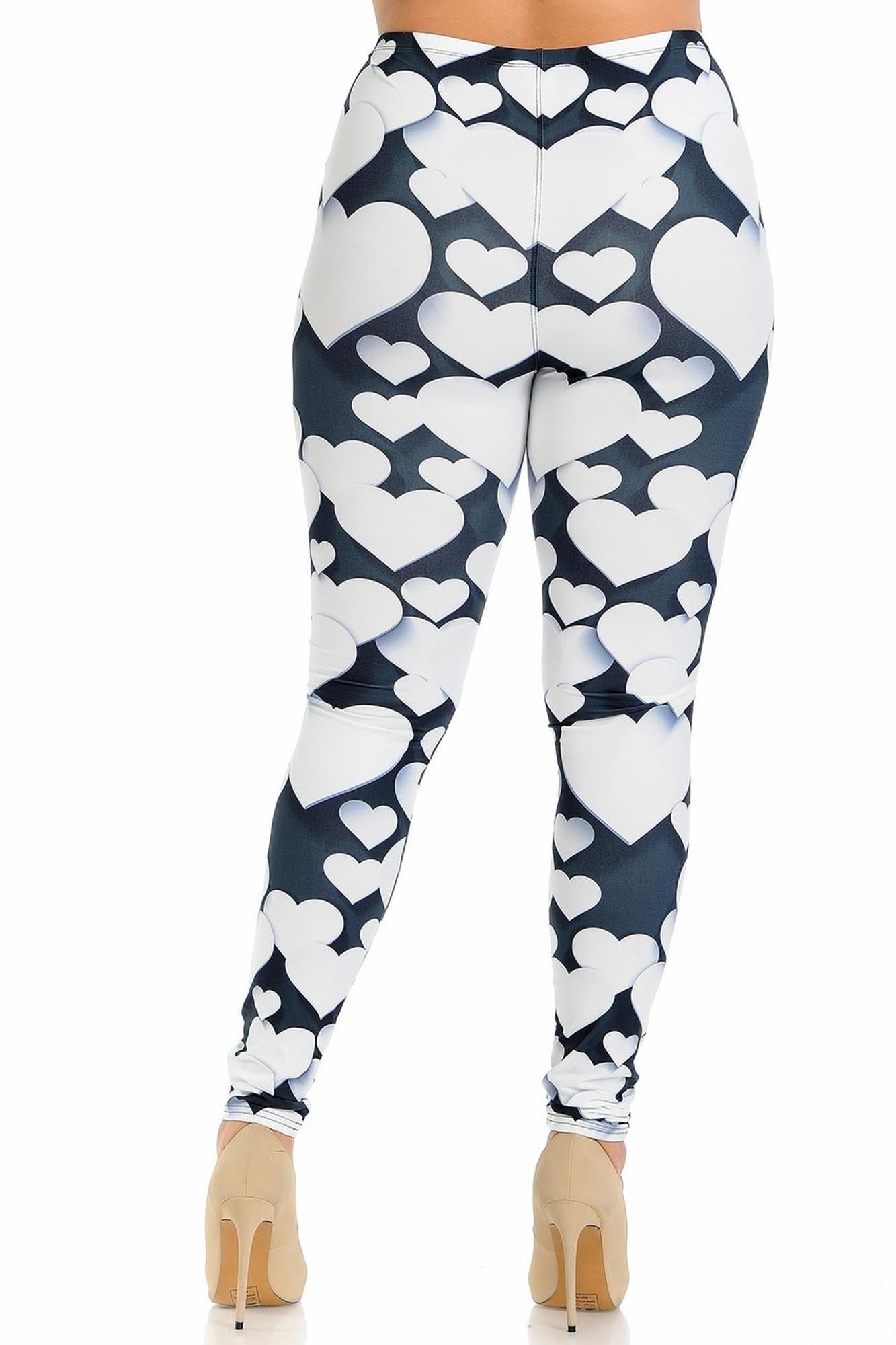 Creamy Soft 3D Hearts Extra Plus Size Leggings - 3X-5X (XPlus One Size,White)