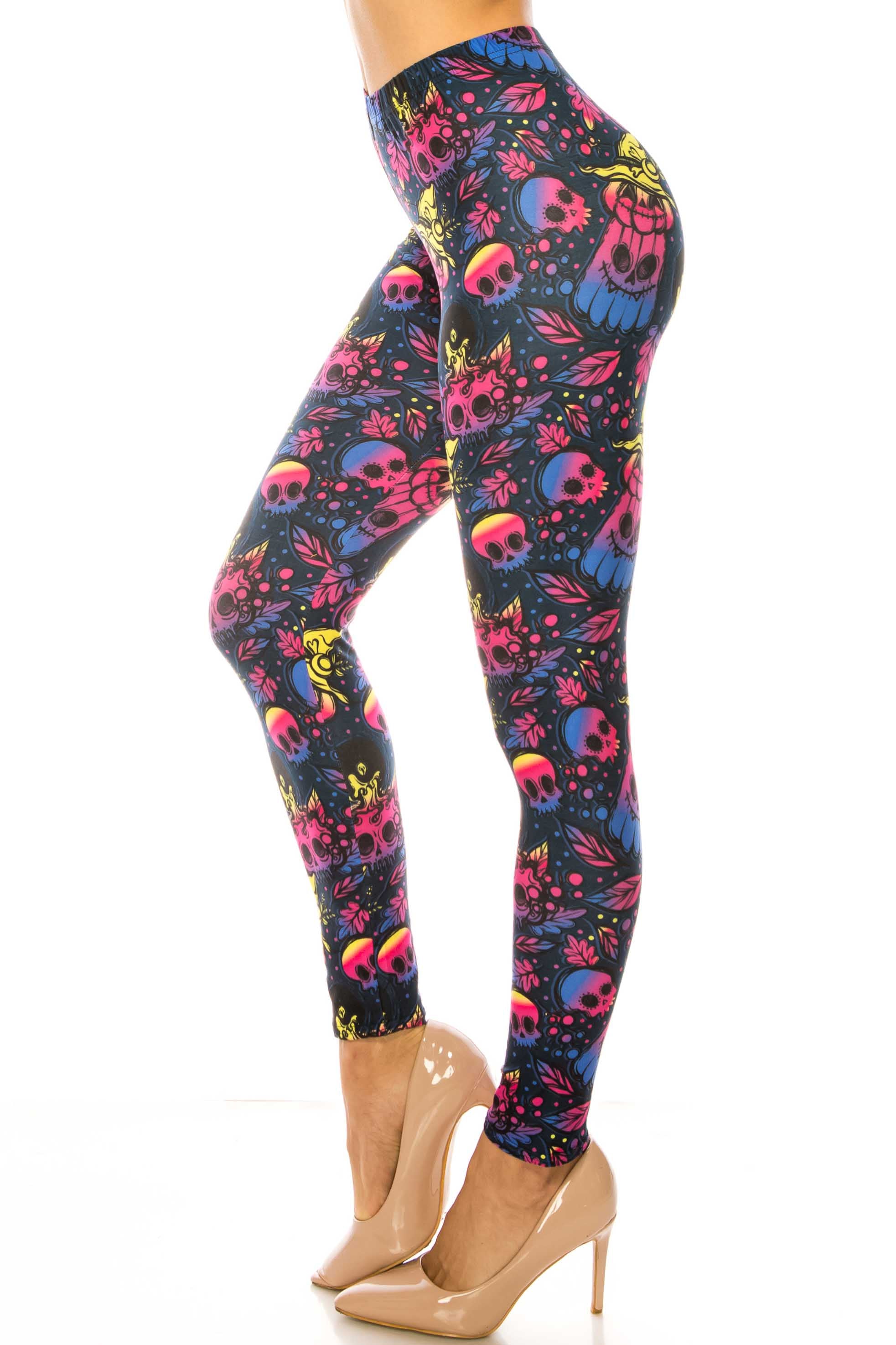 Creamy Soft Autumn Ombre Skulls Extra Plus Size Leggings - 3X-5X - USA Fashion (XPlus One Size,Multi Color Bold)