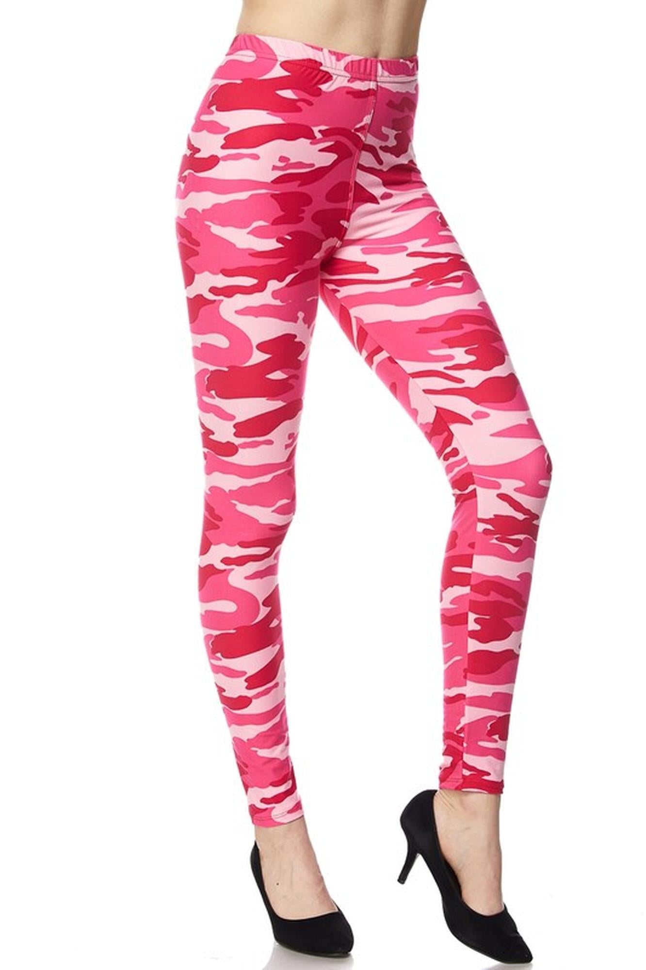 Buttery Soft Plus Size Pink Camouflage Leggings (One Size Plus,Pink)