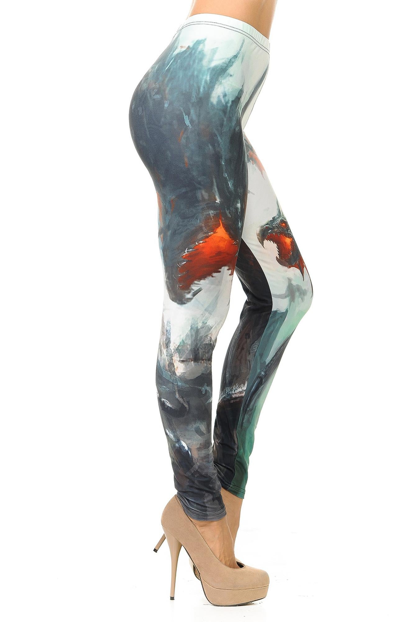 Creamy Soft Feral Dragons Leggings (One Size Regular,Ivory)