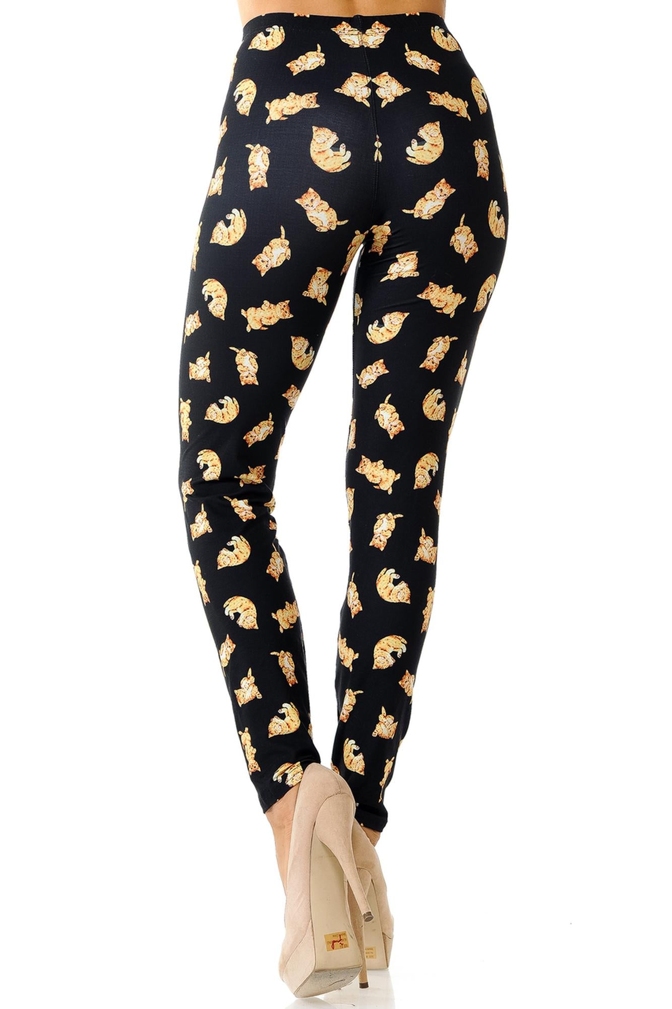 Creamy Soft Playful Kitty Cats Leggings (One Size Regular,Black)