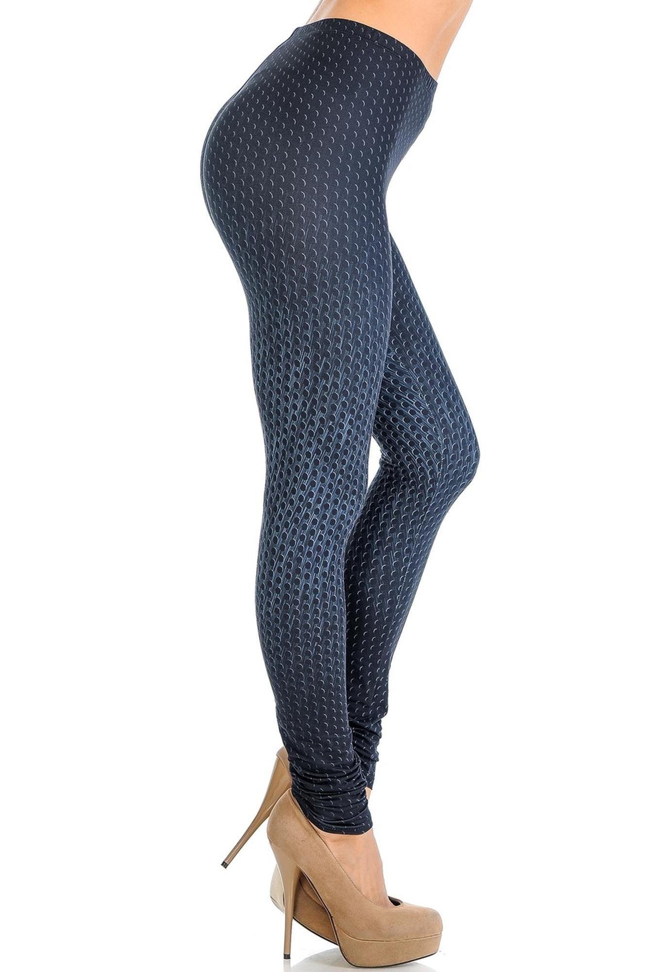 Creamy Soft Textured Dots Leggings - Signature Collection (One Size Regular,Black)