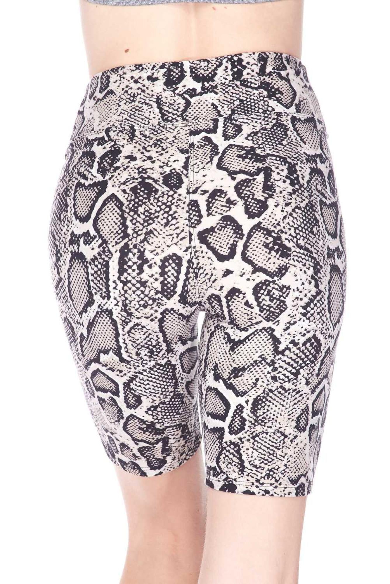 Buttery Soft Beige Boa Snakeskin Plus Size Shorts (One Size Plus,Beige)