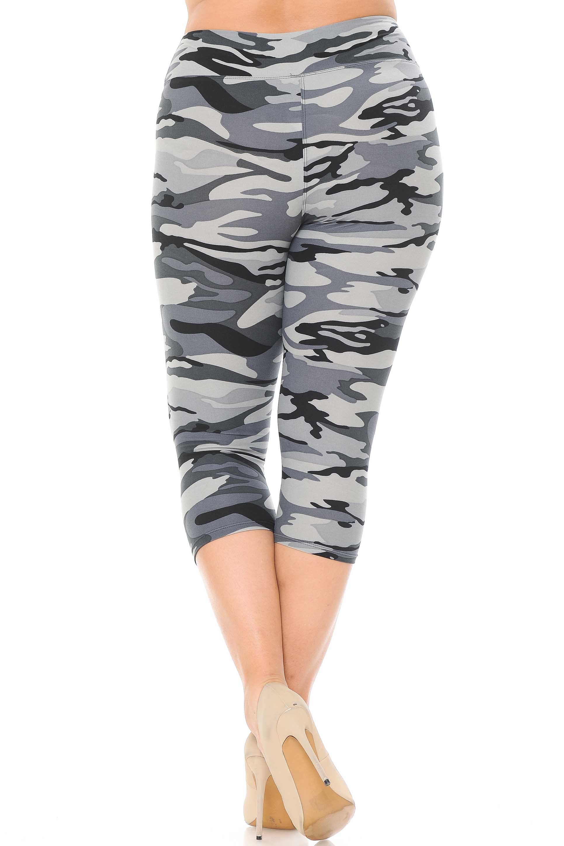 Buttery Soft Charcoal Camouflage High Waist Plus Size Capris - 3 Inch (One Size Plus,Charcoal)